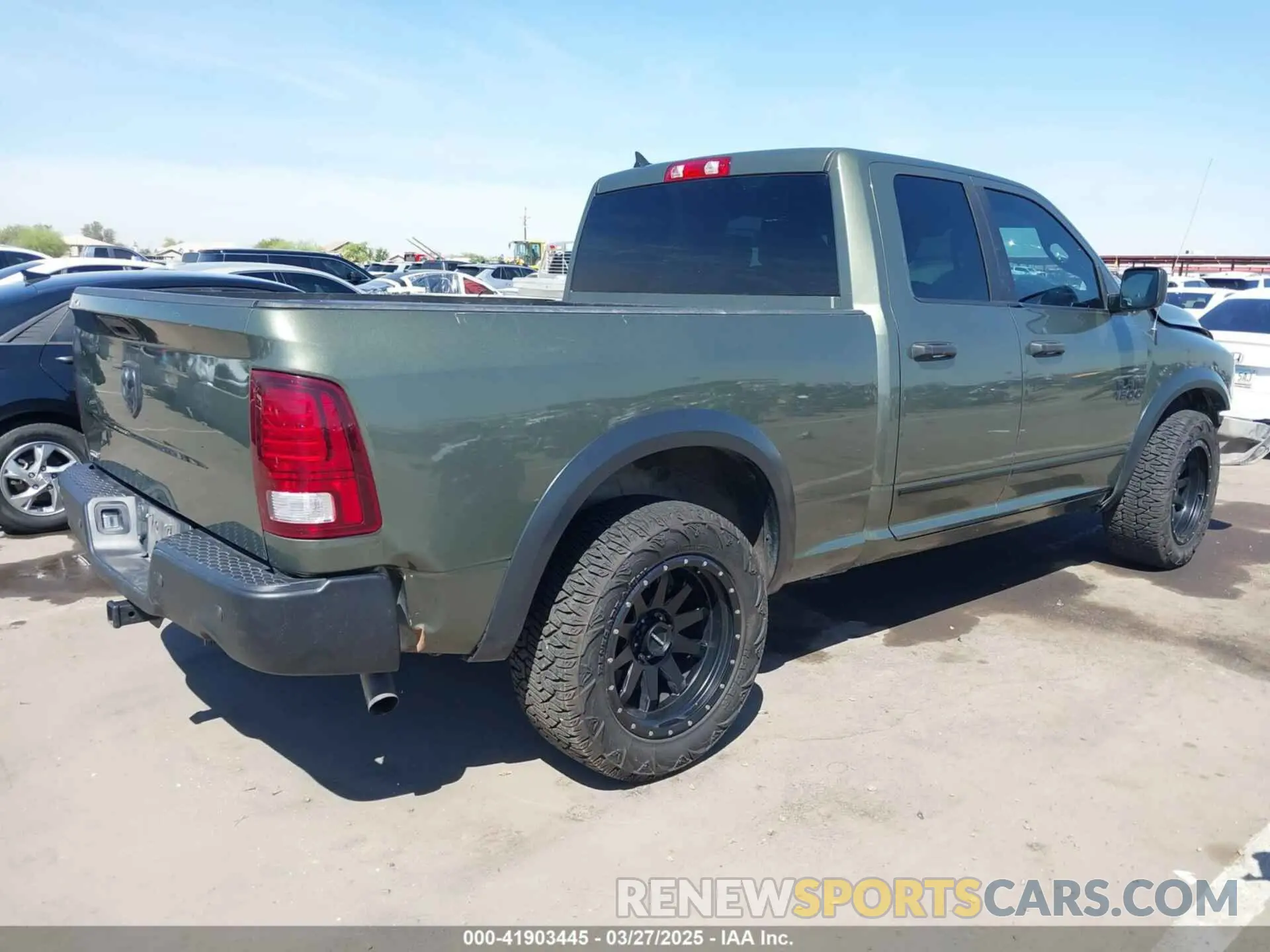4 Photograph of a damaged car 1C6RR6GG5MS586277 RAM 1500 CLASSIC 2021