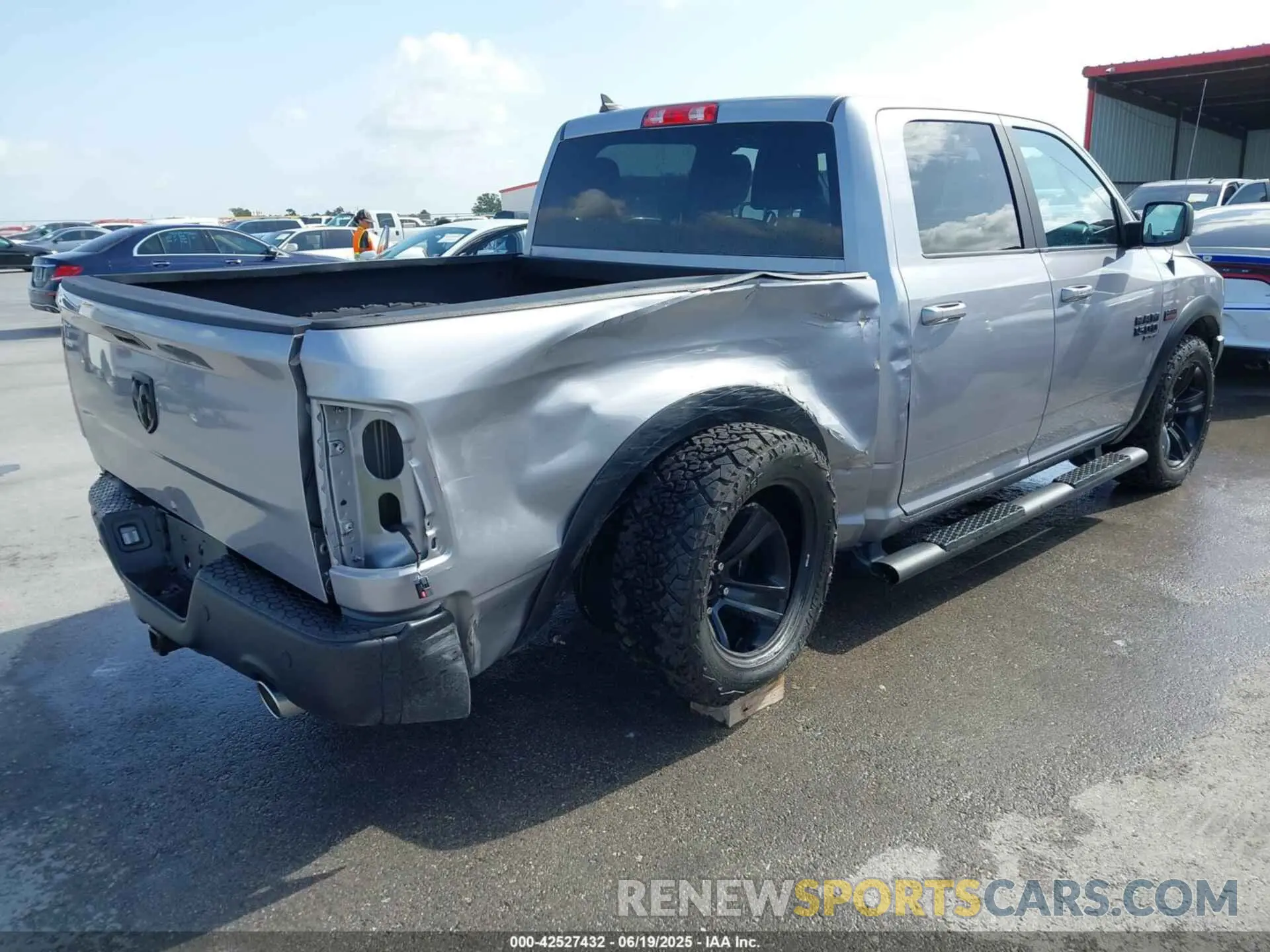 4 Photograph of a damaged car 1C6RR6LT4MS544735 RAM 1500 CLASSIC 2021