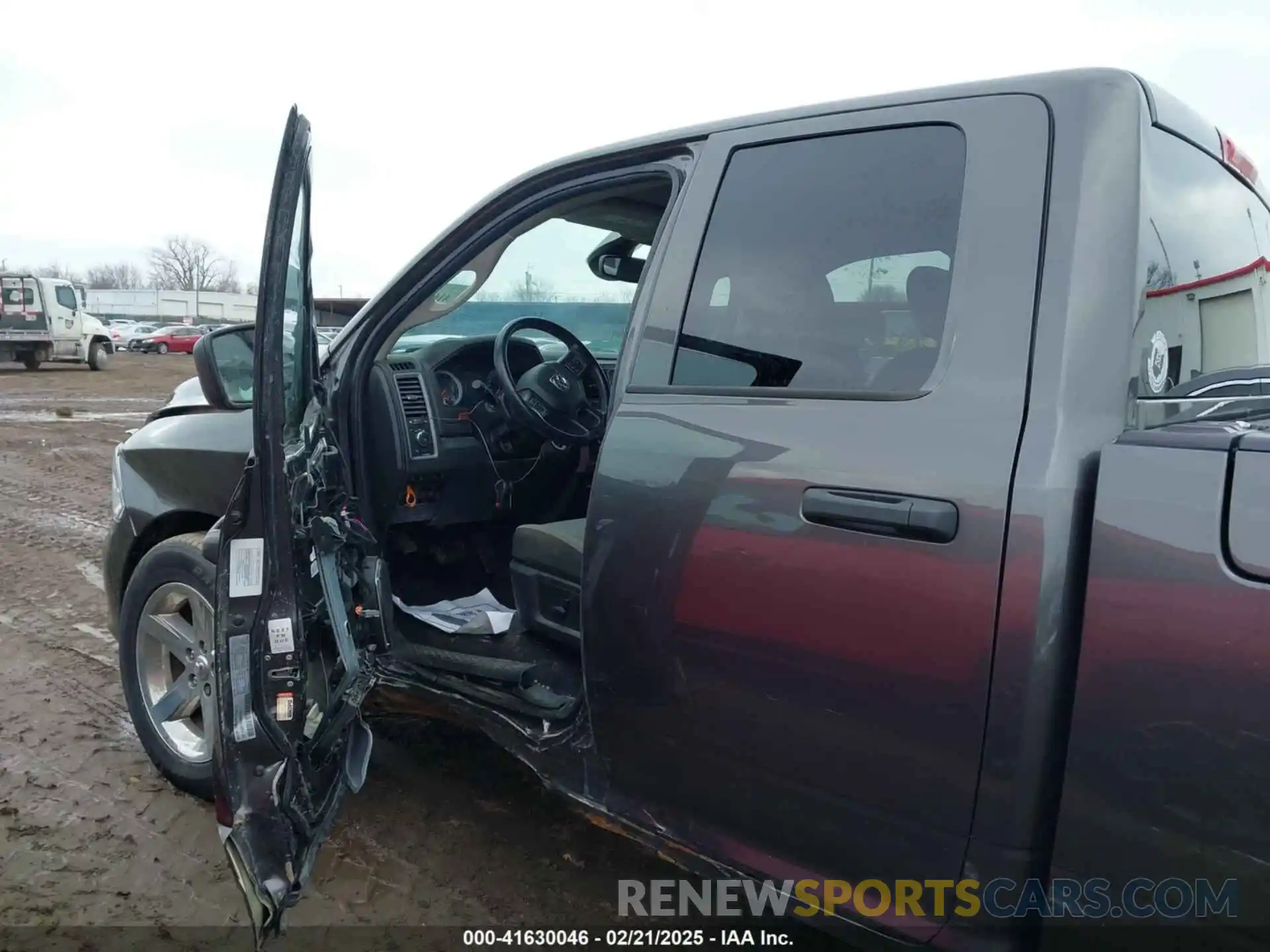 15 Photograph of a damaged car 1C6RR7FG0MS513972 RAM 1500 CLASSIC 2021