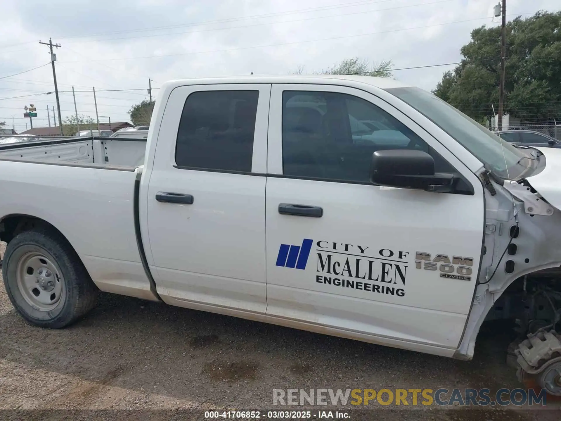 14 Photograph of a damaged car 1C6RR7FT8MS555979 RAM 1500 CLASSIC 2021
