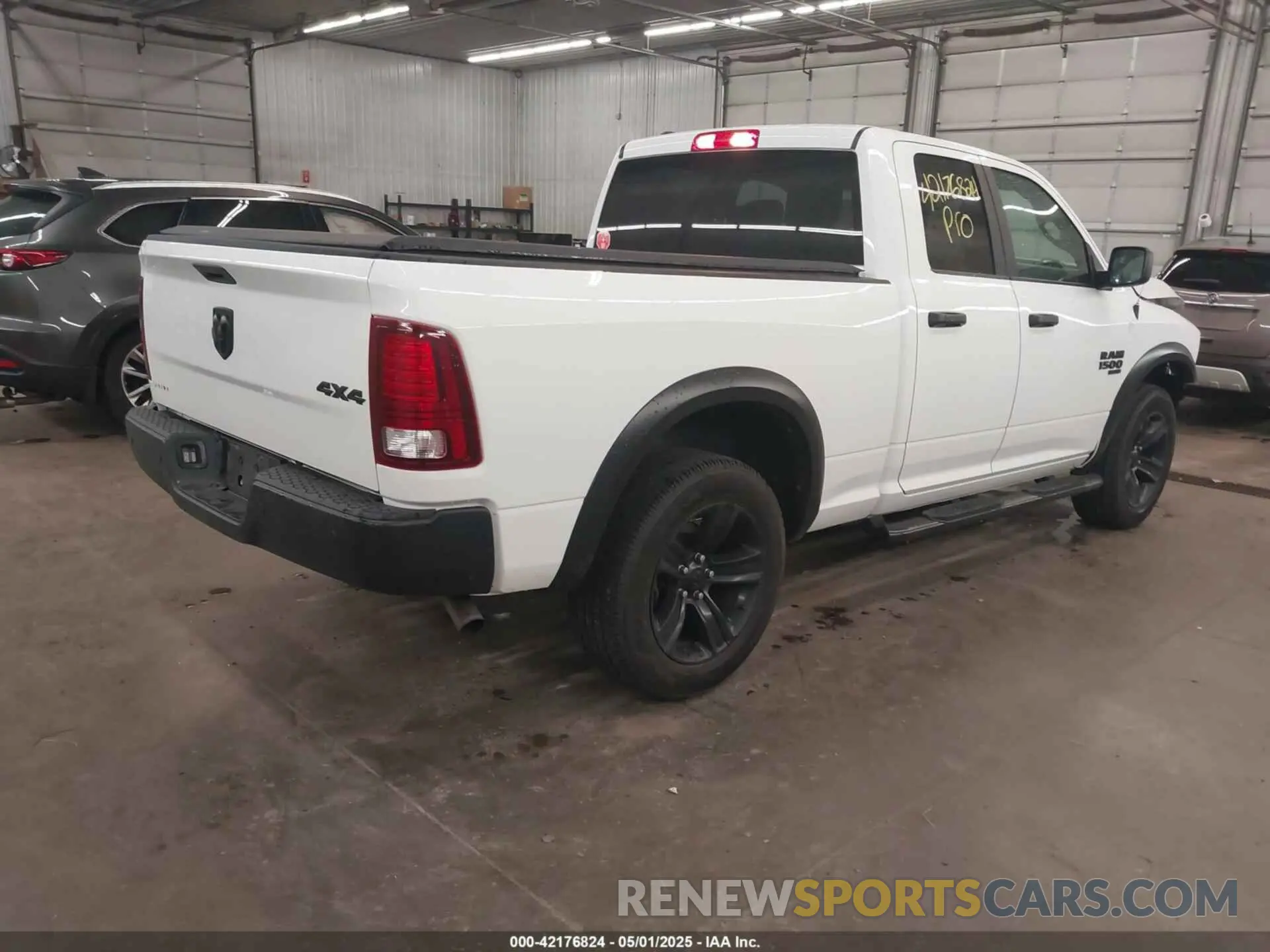 4 Photograph of a damaged car 1C6RR7GG0MS577475 RAM 1500 CLASSIC 2021