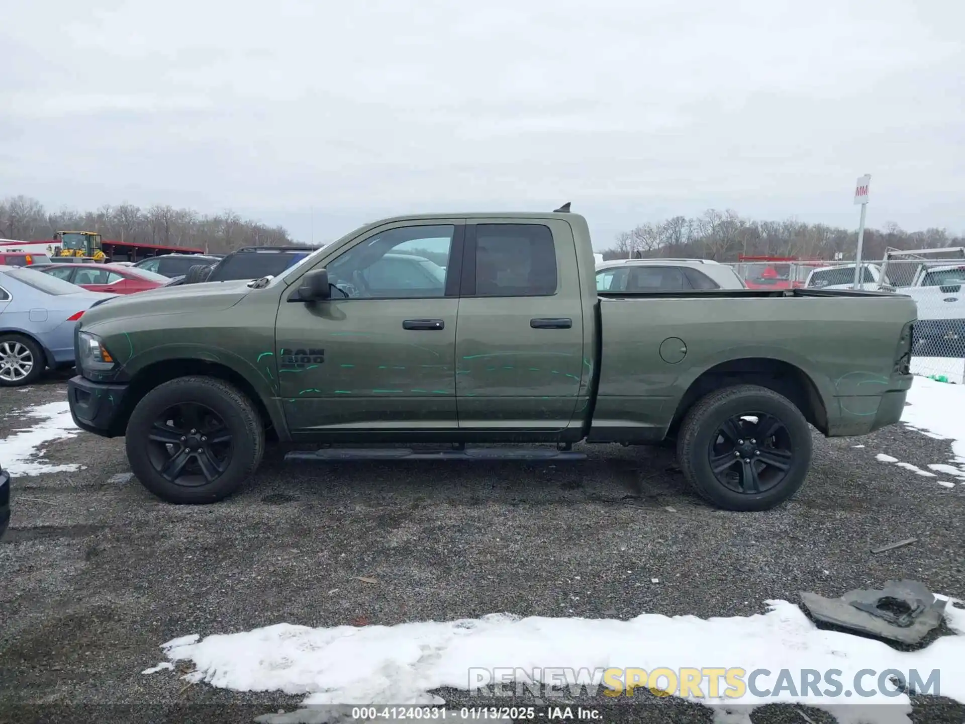 14 Photograph of a damaged car 1C6RR7GG1MS531086 RAM 1500 CLASSIC 2021