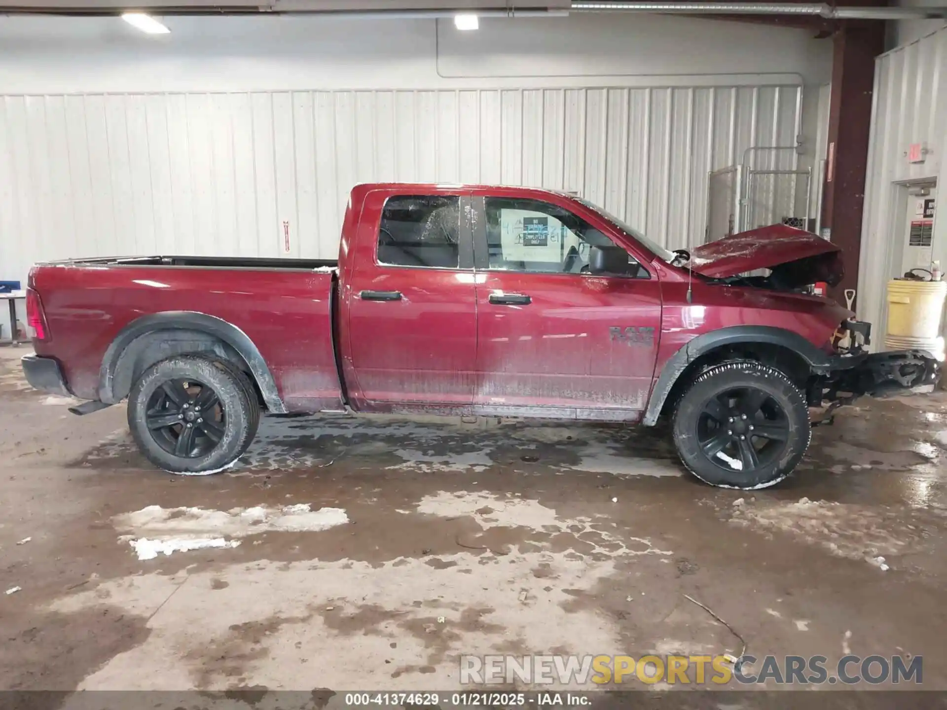 13 Photograph of a damaged car 1C6RR7GG1MS576853 RAM 1500 CLASSIC 2021