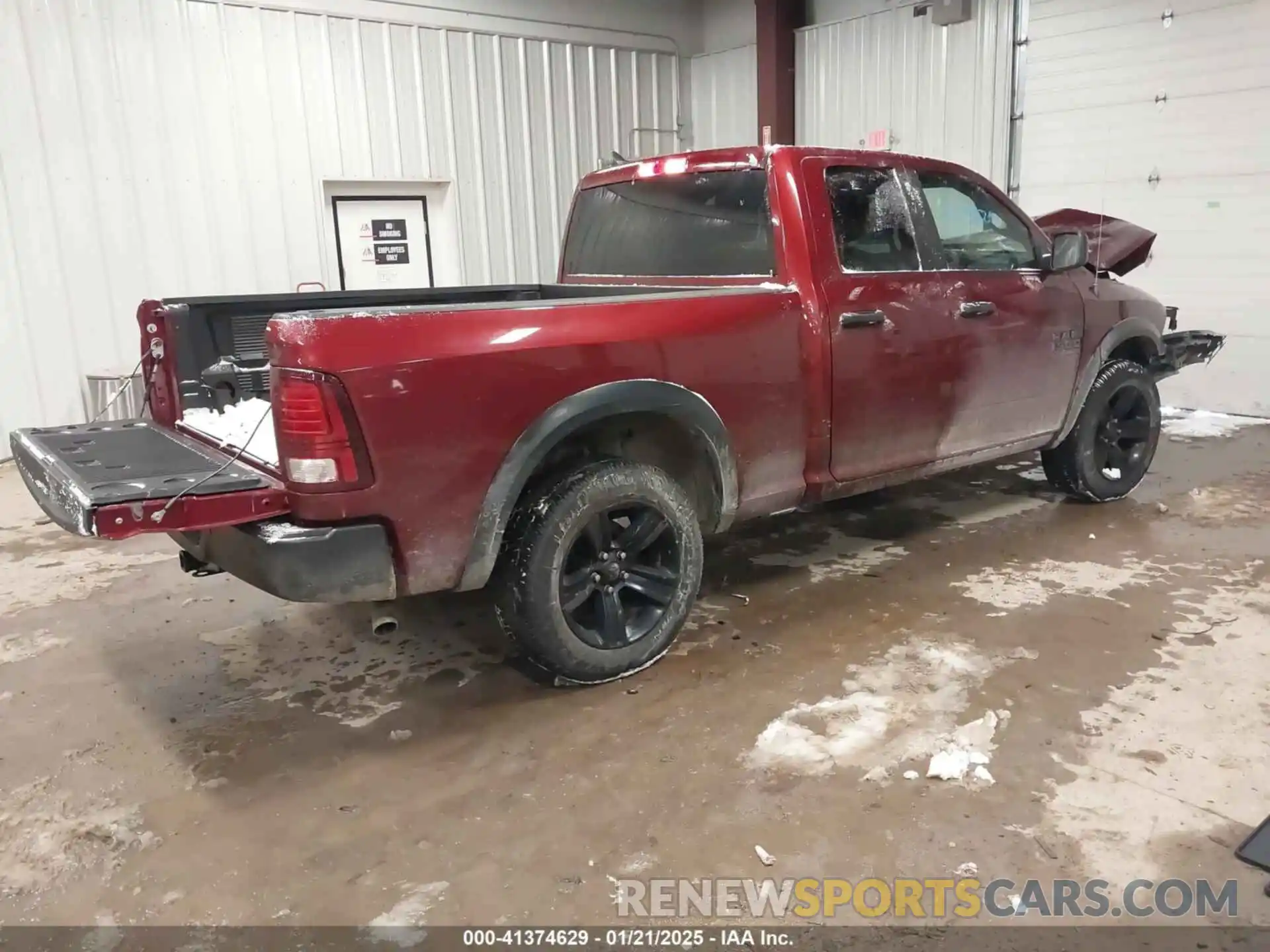 4 Photograph of a damaged car 1C6RR7GG1MS576853 RAM 1500 CLASSIC 2021