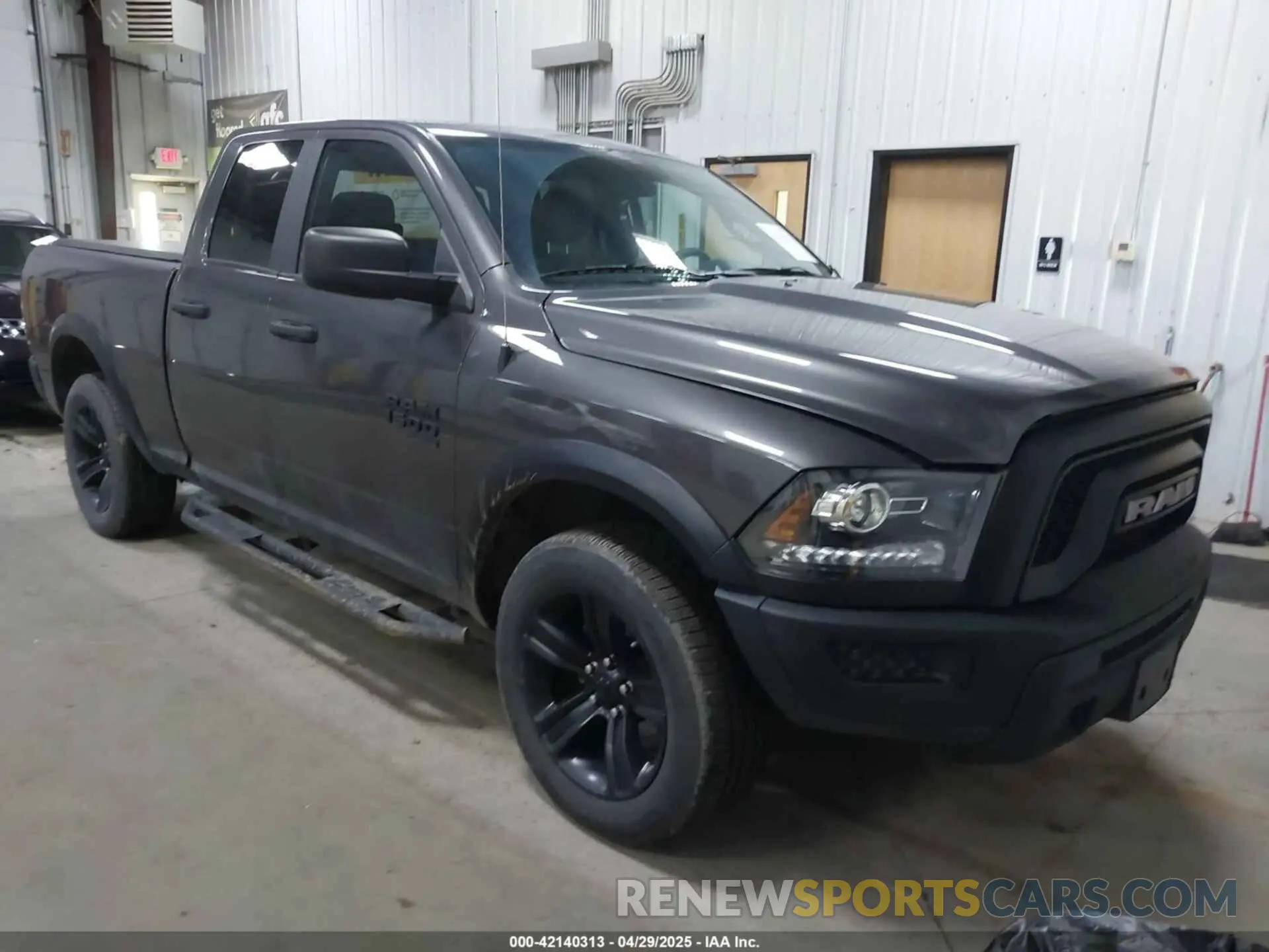 1 Photograph of a damaged car 1C6RR7GG6MS510833 RAM 1500 CLASSIC 2021