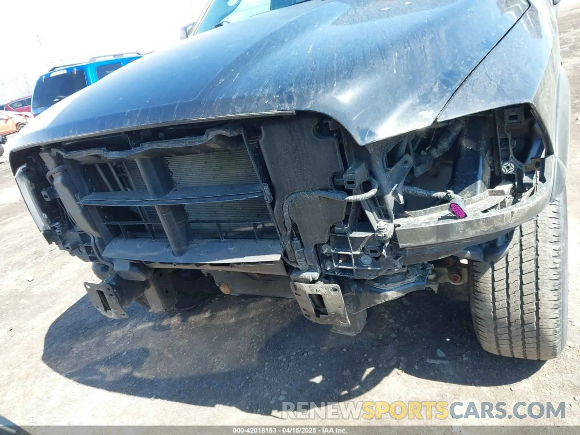 6 Photograph of a damaged car 1C6RR7GTXMS576752 RAM 1500 CLASSIC 2021