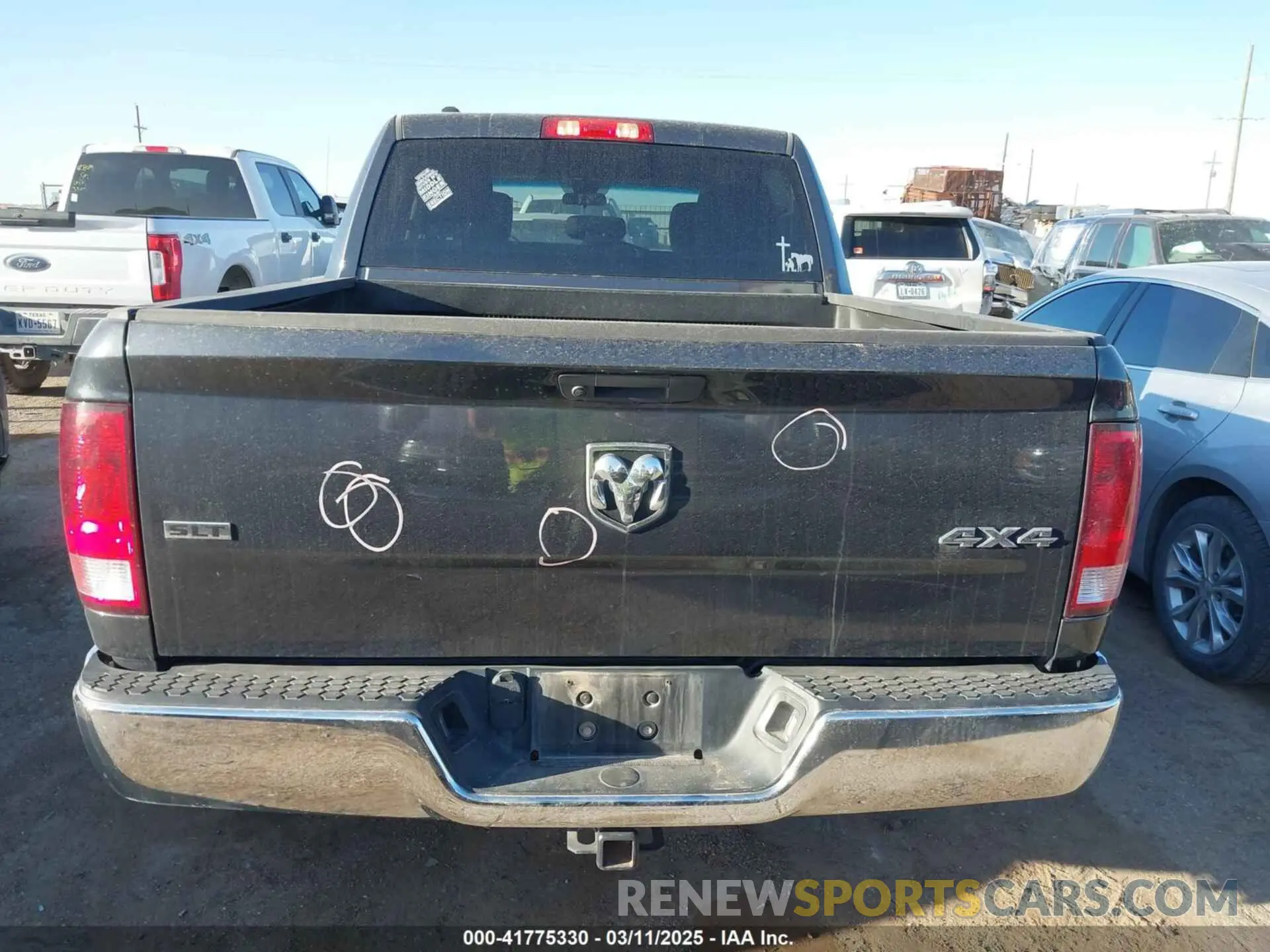 16 Photograph of a damaged car 1C6RR7LG3MS533217 RAM 1500 CLASSIC 2021