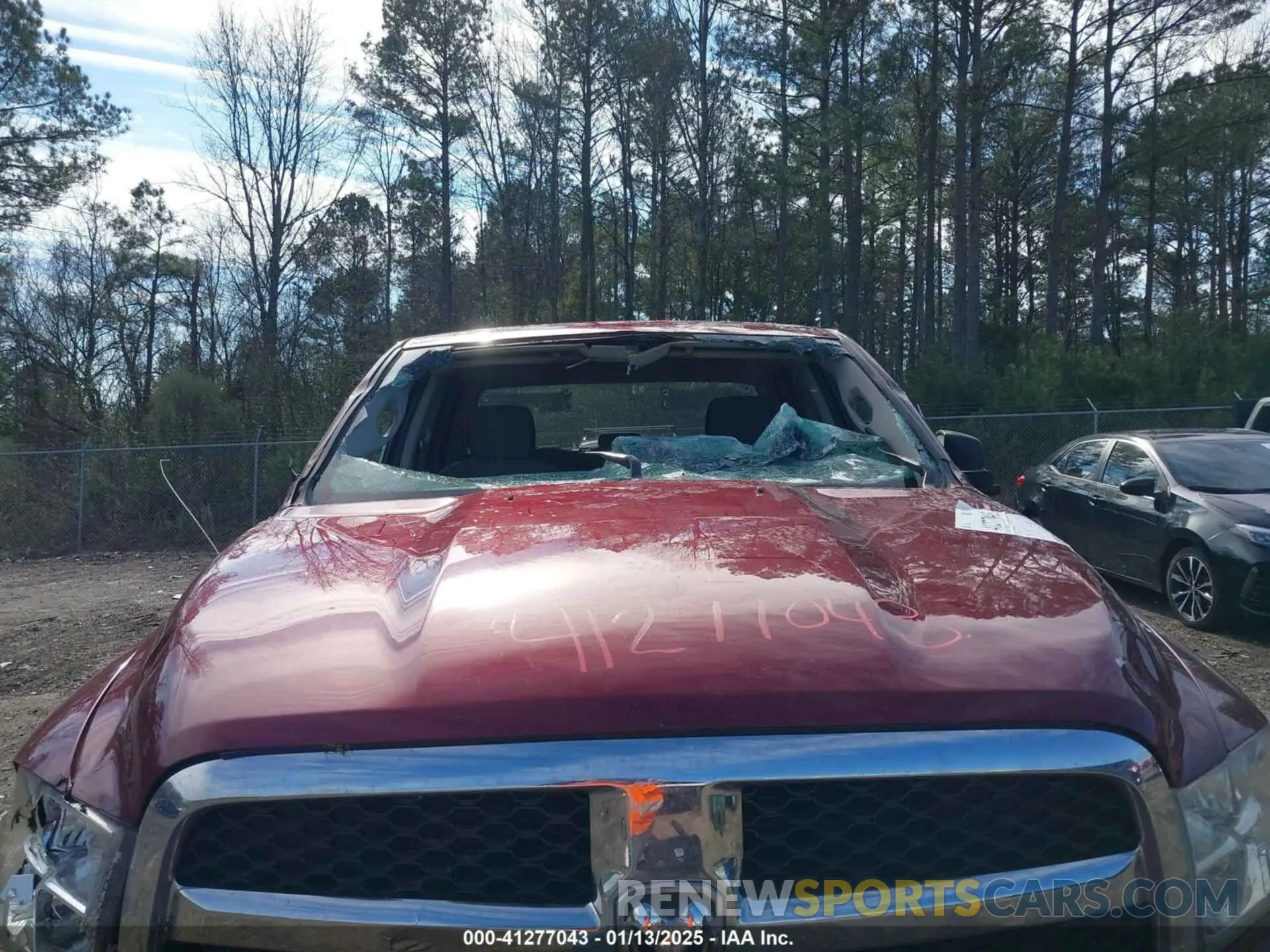 17 Photograph of a damaged car 1C6RR7LG5MS533235 RAM 1500 CLASSIC 2021