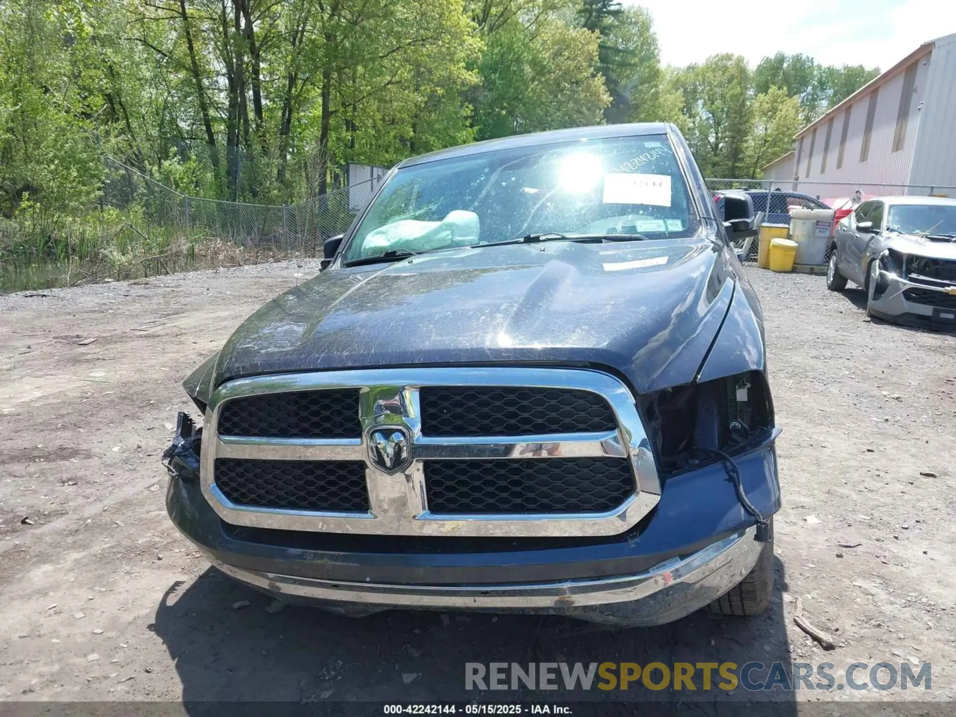 12 Photograph of a damaged car 1C6RR7LG9MS542049 RAM 1500 CLASSIC 2021