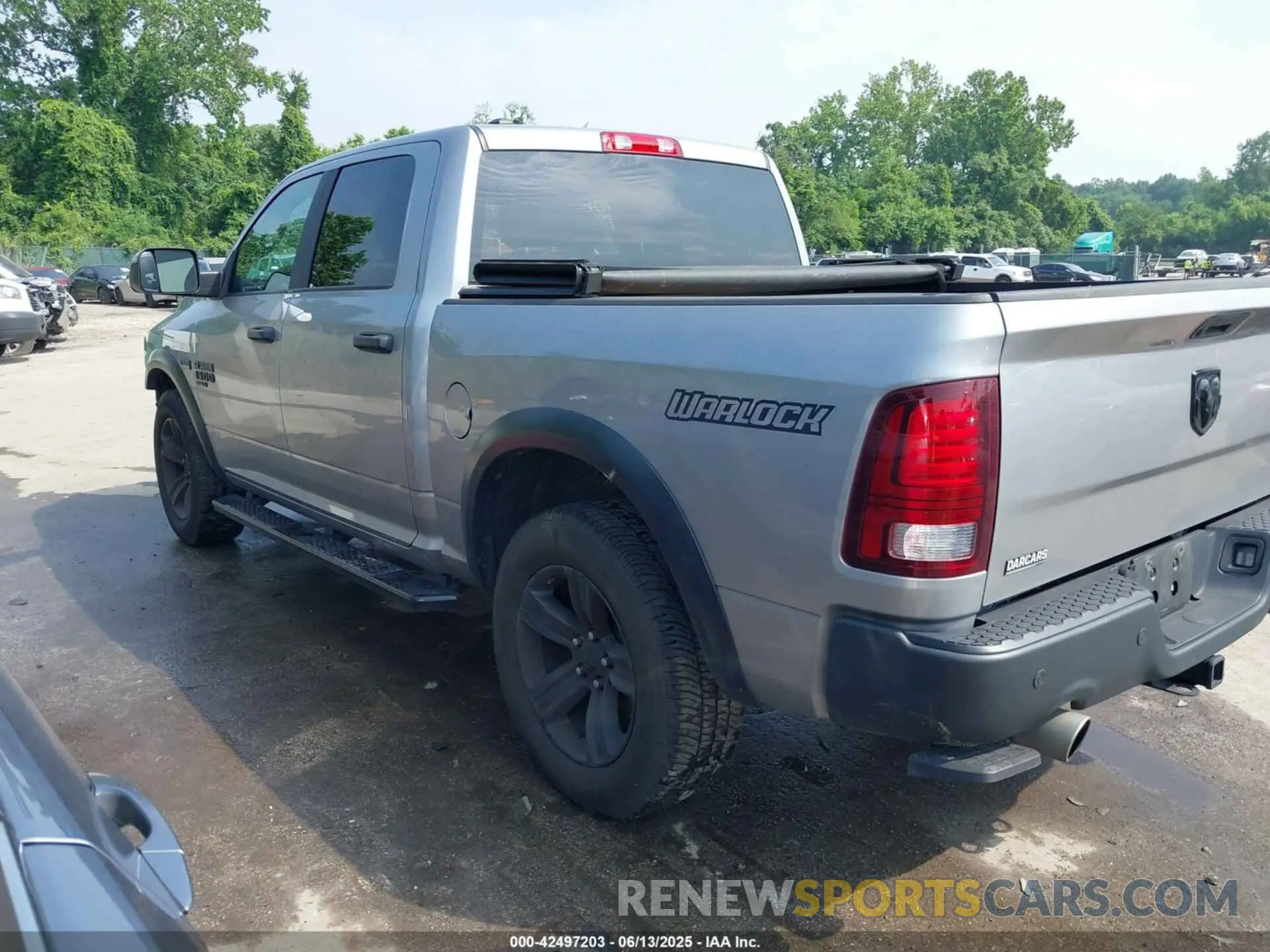 3 Photograph of a damaged car 1C6RR7LT1MS502657 RAM 1500 CLASSIC 2021