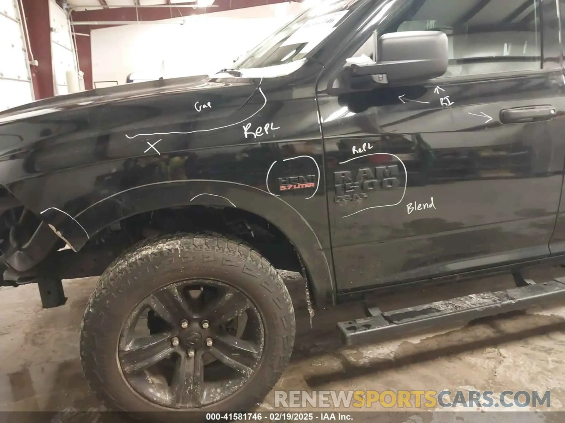 18 Photograph of a damaged car 1C6RR7LT1MS535500 RAM 1500 CLASSIC 2021