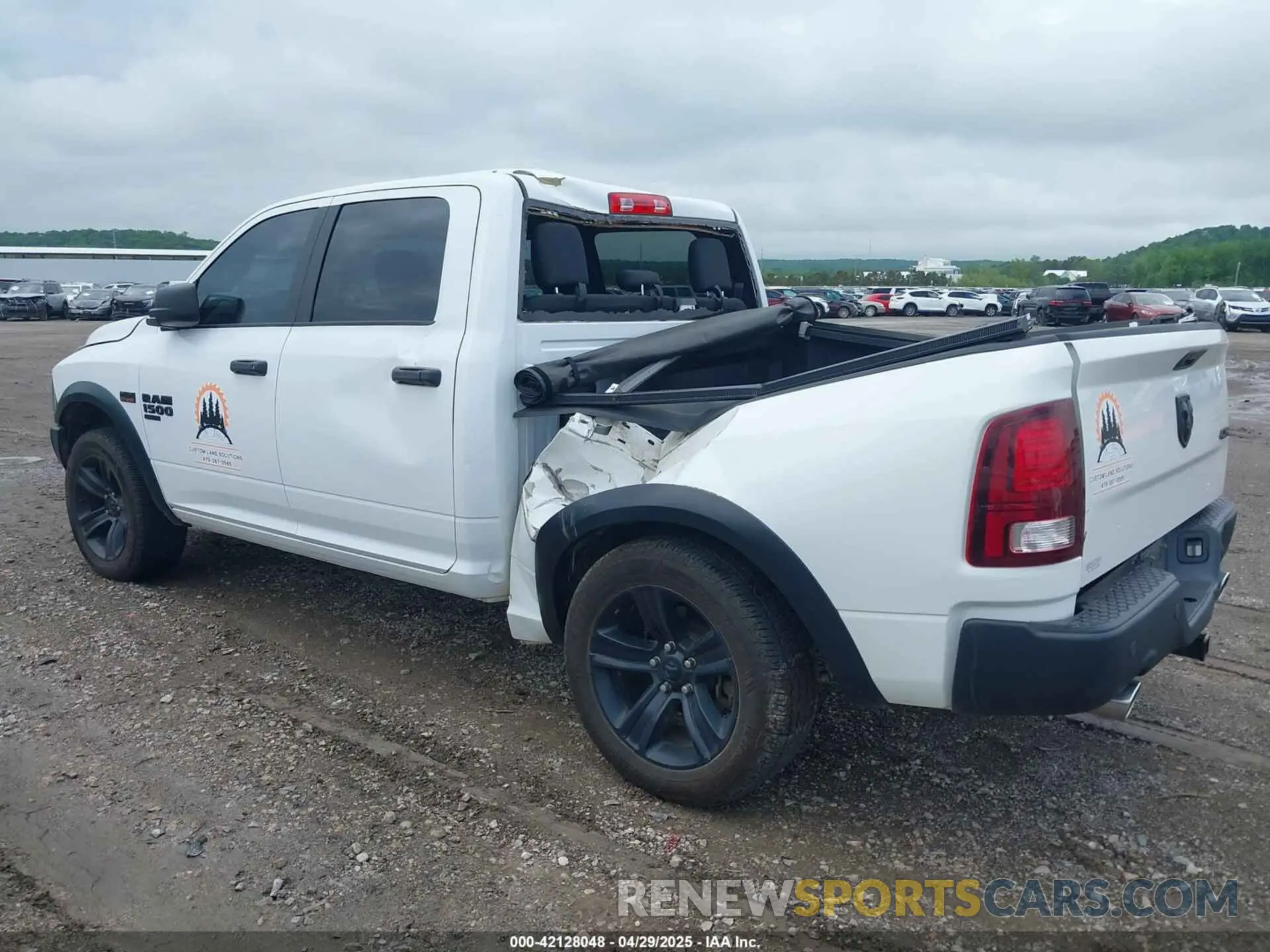 3 Photograph of a damaged car 1C6RR7LT6MS516828 RAM 1500 CLASSIC 2021