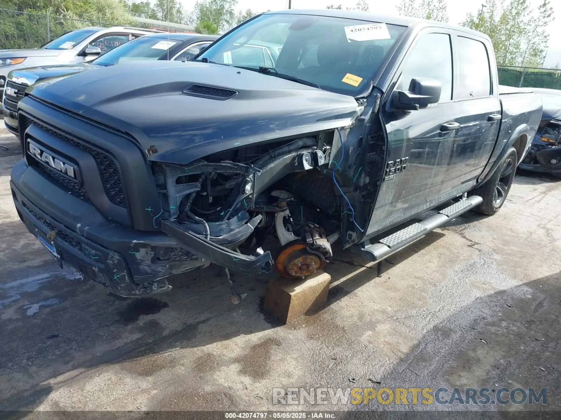 6 Photograph of a damaged car 1C6RR7LT8MS589263 RAM 1500 CLASSIC 2021