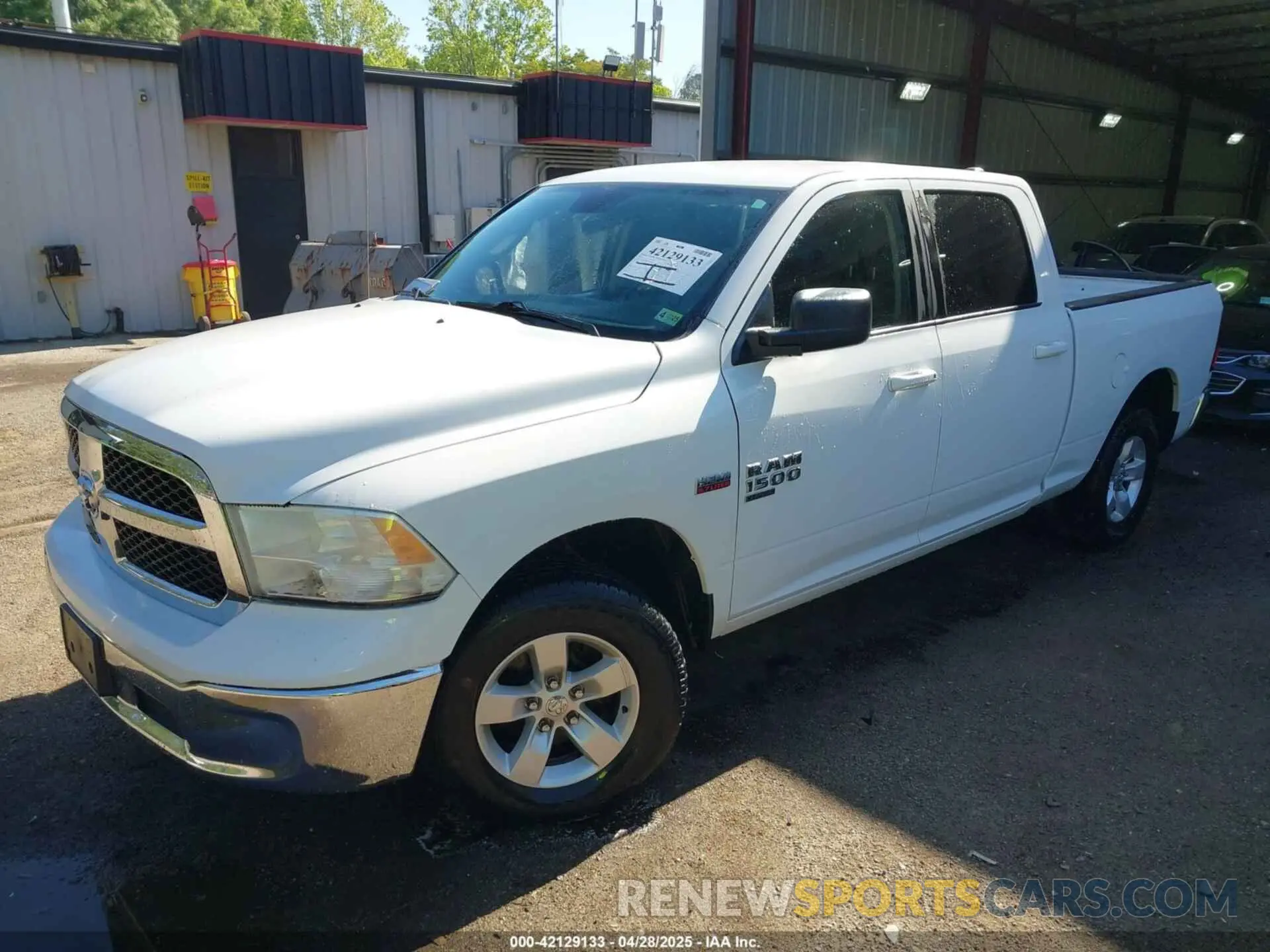 2 Photograph of a damaged car 1C6RR7TT1MS535304 RAM 1500 CLASSIC 2021