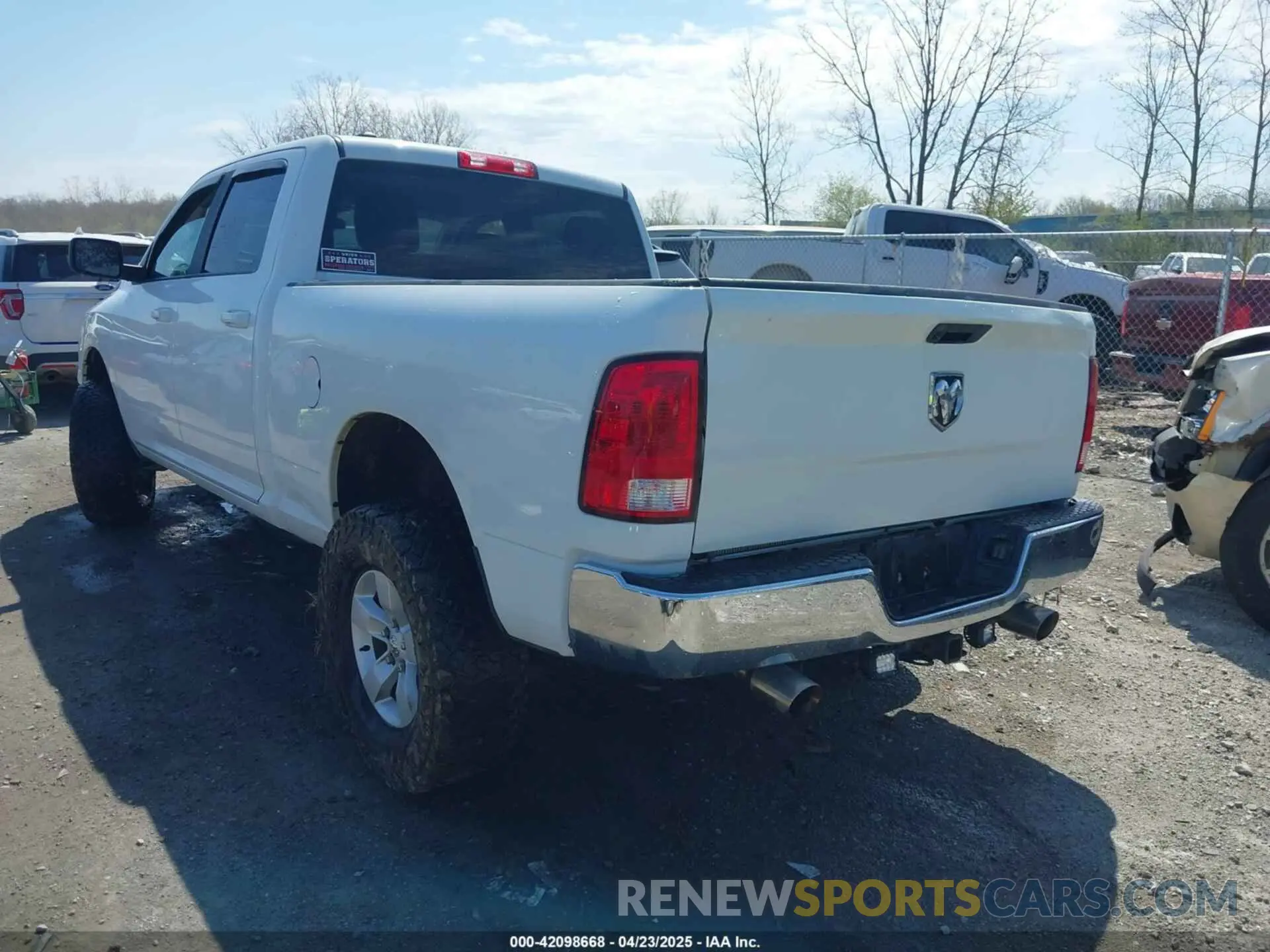 3 Photograph of a damaged car 1C6RR7TT2MS521993 RAM 1500 CLASSIC 2021