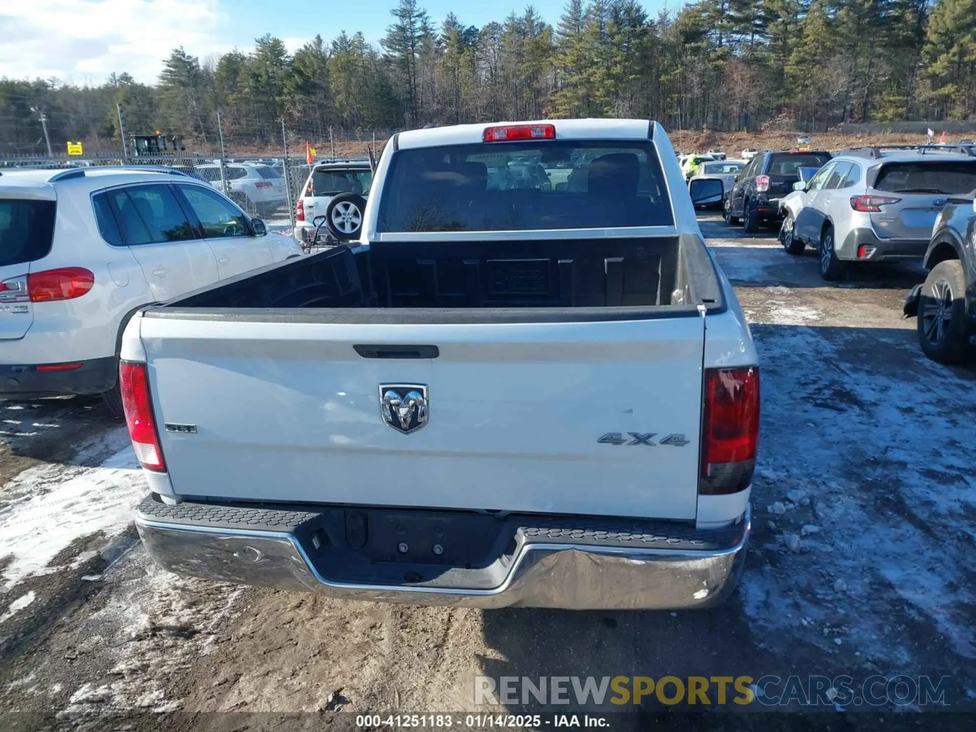 17 Photograph of a damaged car 1C6RR7TT6MS521933 RAM 1500 CLASSIC 2021
