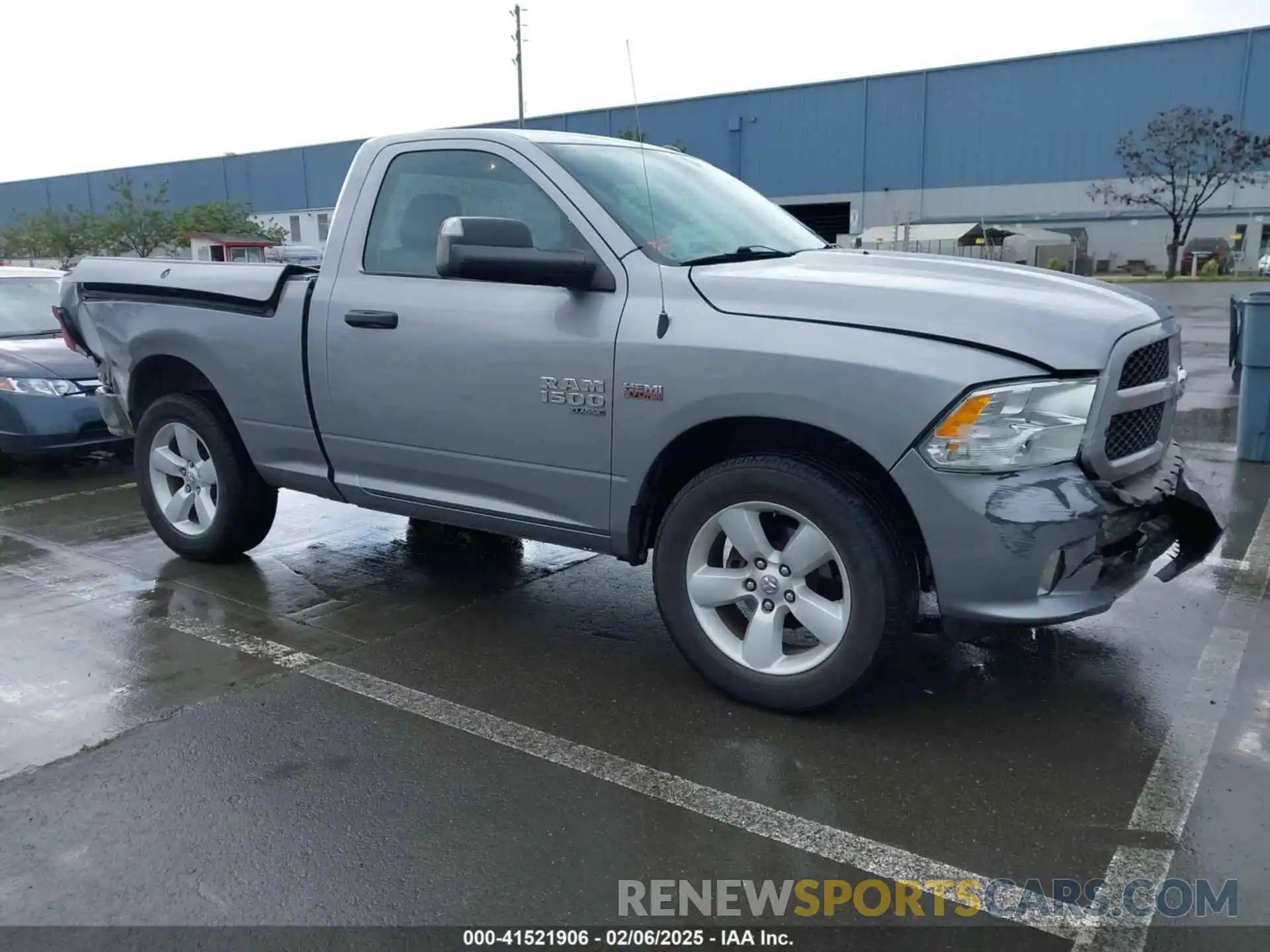 1 Photograph of a damaged car 3C6JR7AT0MG669681 RAM 1500 CLASSIC 2021