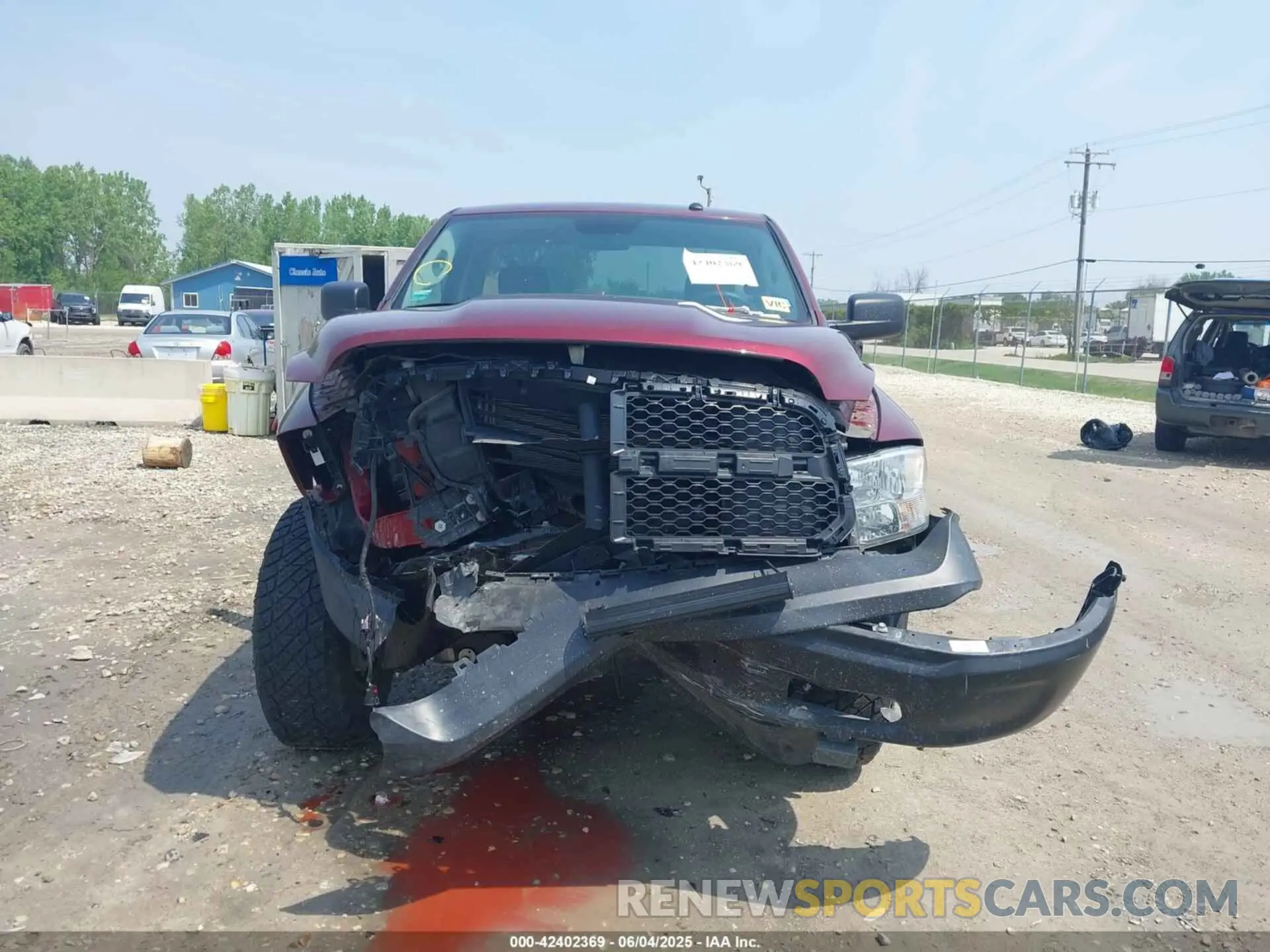 12 Photograph of a damaged car 3C6JR7DG7MG643643 RAM 1500 CLASSIC 2021