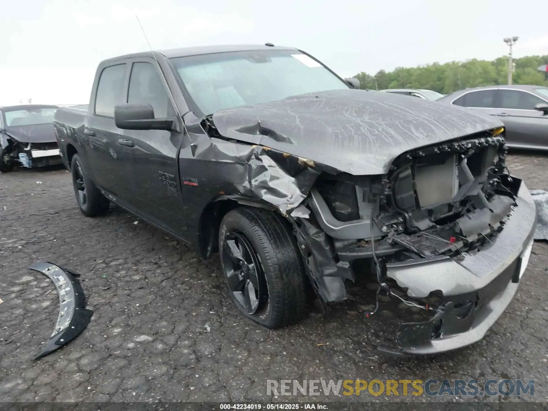 1 Photograph of a damaged car 3C6RR6KT2MG704541 RAM 1500 CLASSIC 2021