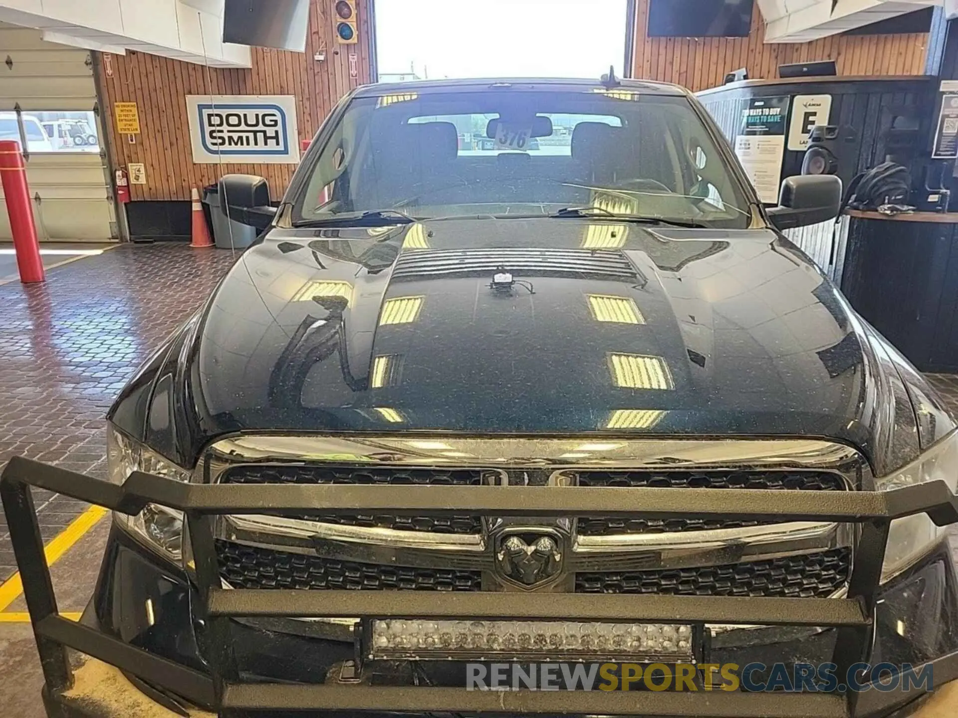 3 Photograph of a damaged car 3C6RR7KG1MG665398 RAM 1500 CLASSIC 2021