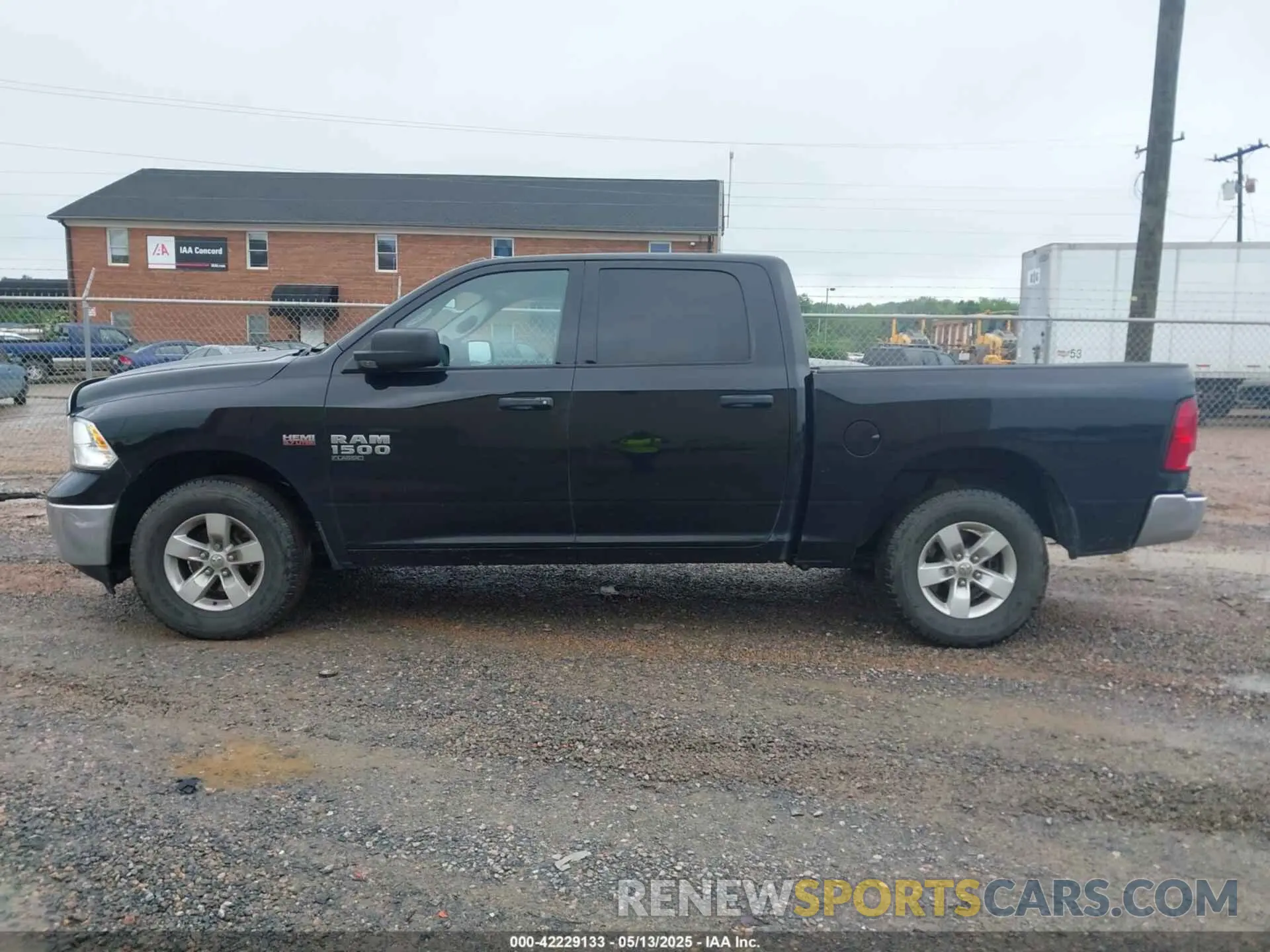 14 Photograph of a damaged car 3C6RR7KT9MG709760 RAM 1500 CLASSIC 2021