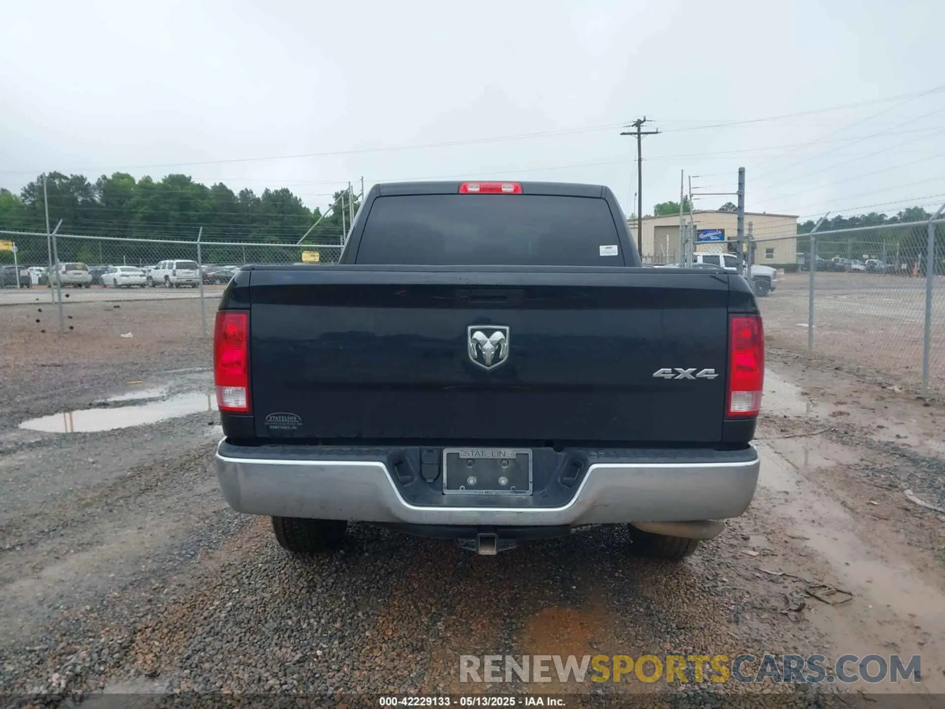 16 Photograph of a damaged car 3C6RR7KT9MG709760 RAM 1500 CLASSIC 2021