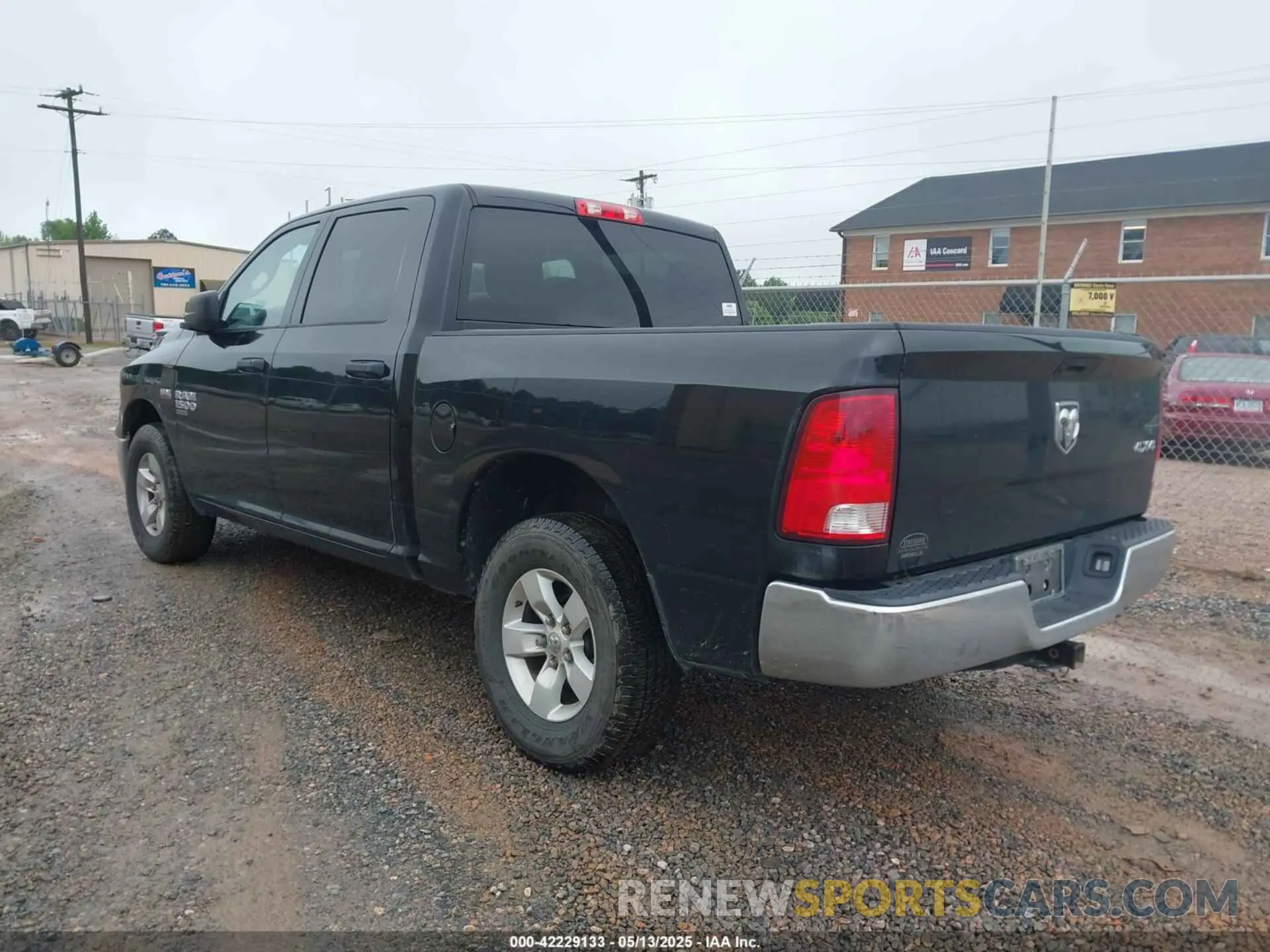 3 Photograph of a damaged car 3C6RR7KT9MG709760 RAM 1500 CLASSIC 2021