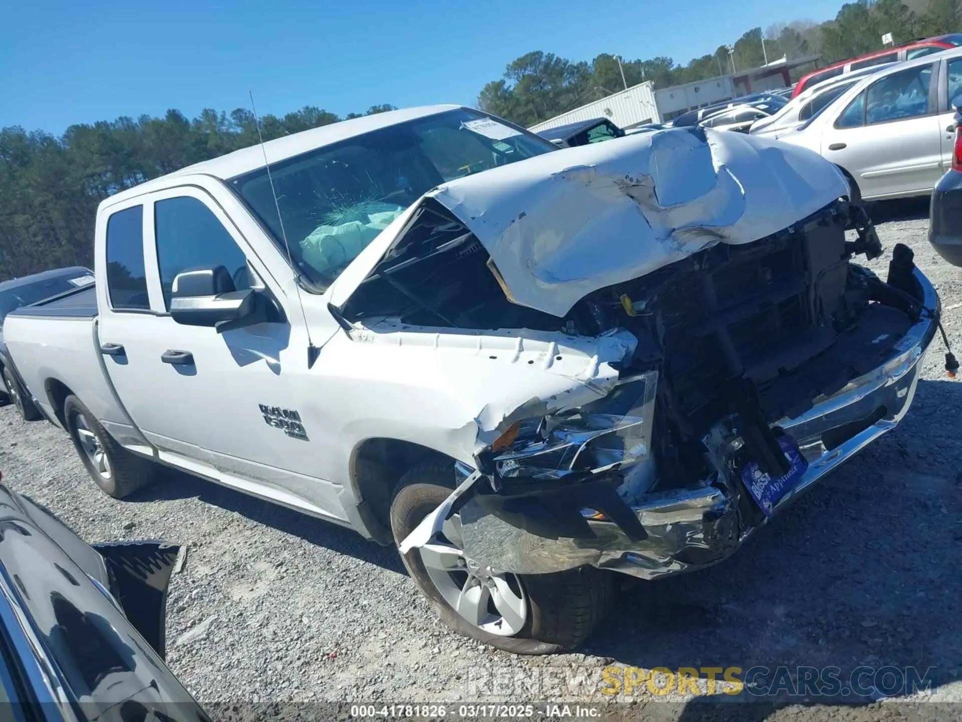 13 Photograph of a damaged car 1C6RR6FG4NS171163 RAM 1500 CLASSIC 2022