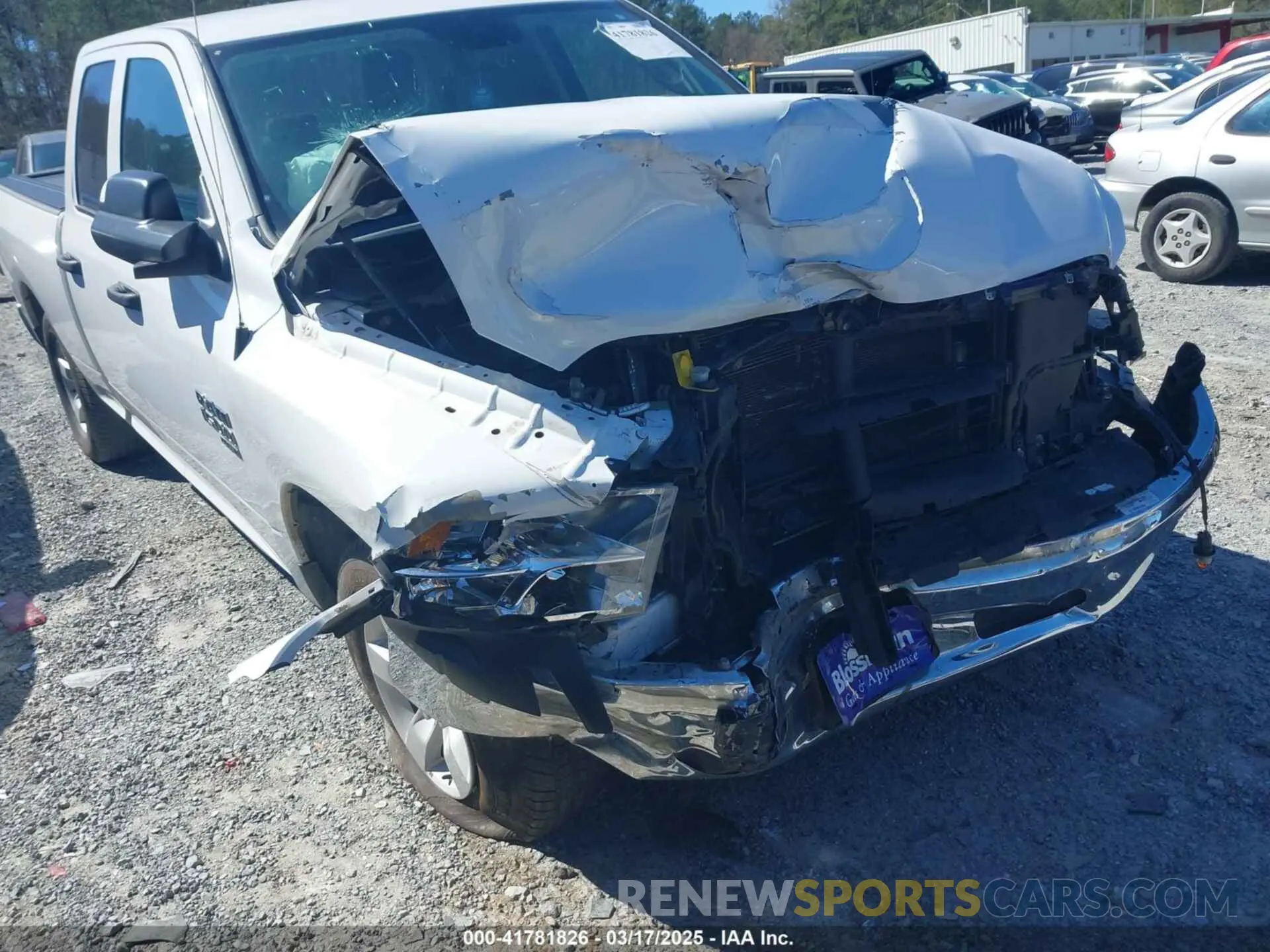 6 Photograph of a damaged car 1C6RR6FG4NS171163 RAM 1500 CLASSIC 2022