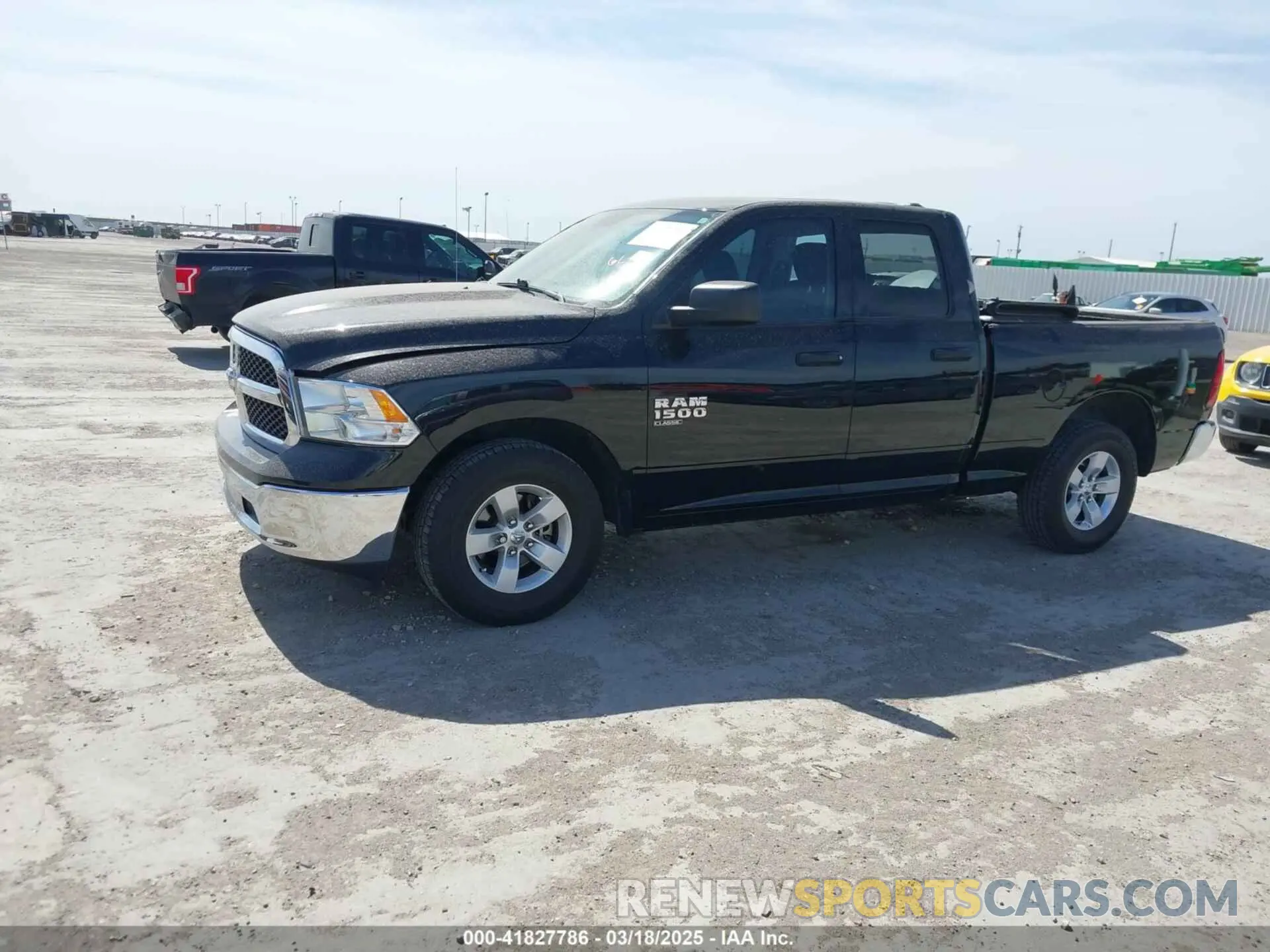 14 Photograph of a damaged car 1C6RR6FG5NS149401 RAM 1500 CLASSIC 2022