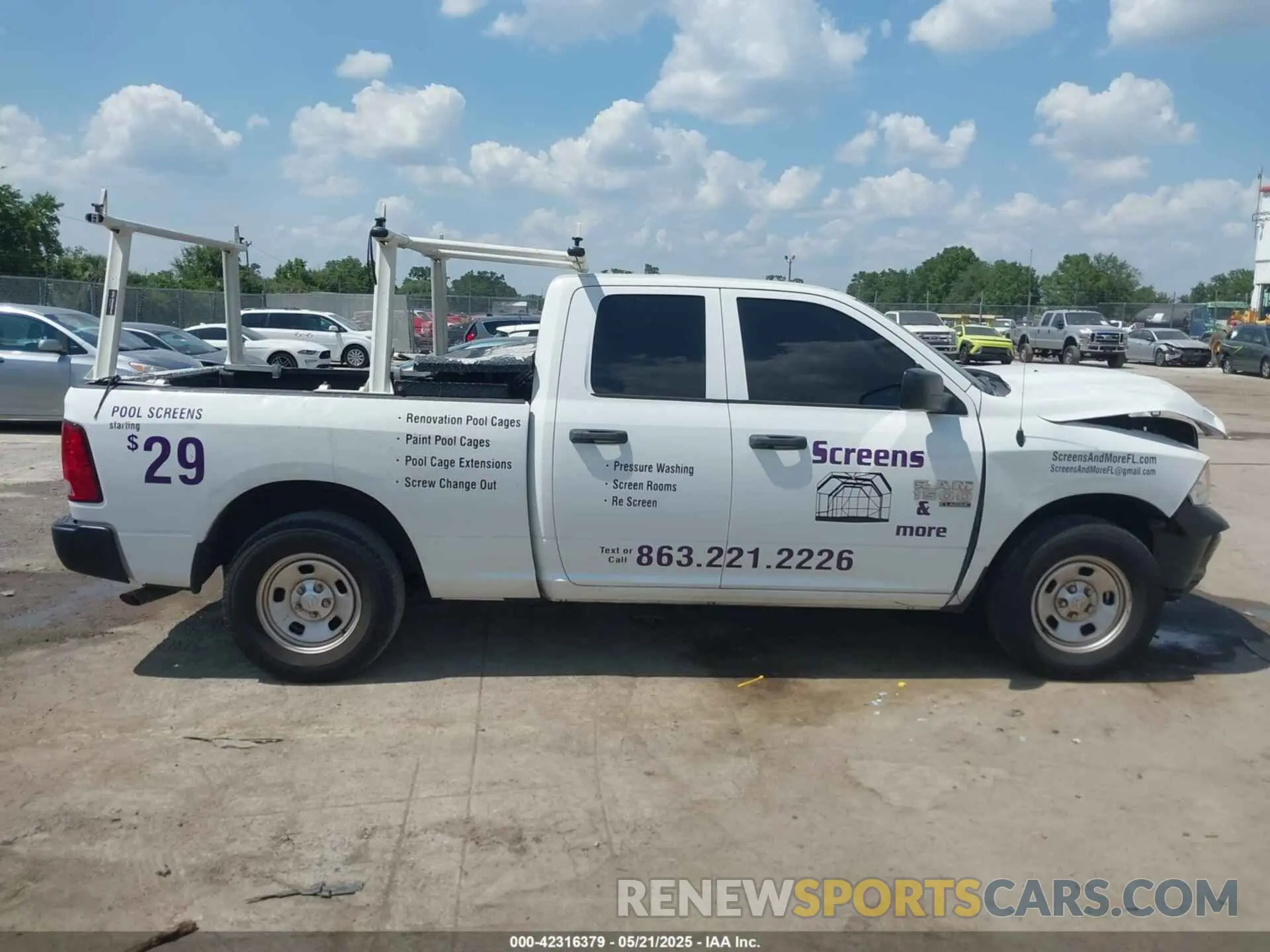 12 Photograph of a damaged car 1C6RR6FG5NS154825 RAM 1500 CLASSIC 2022