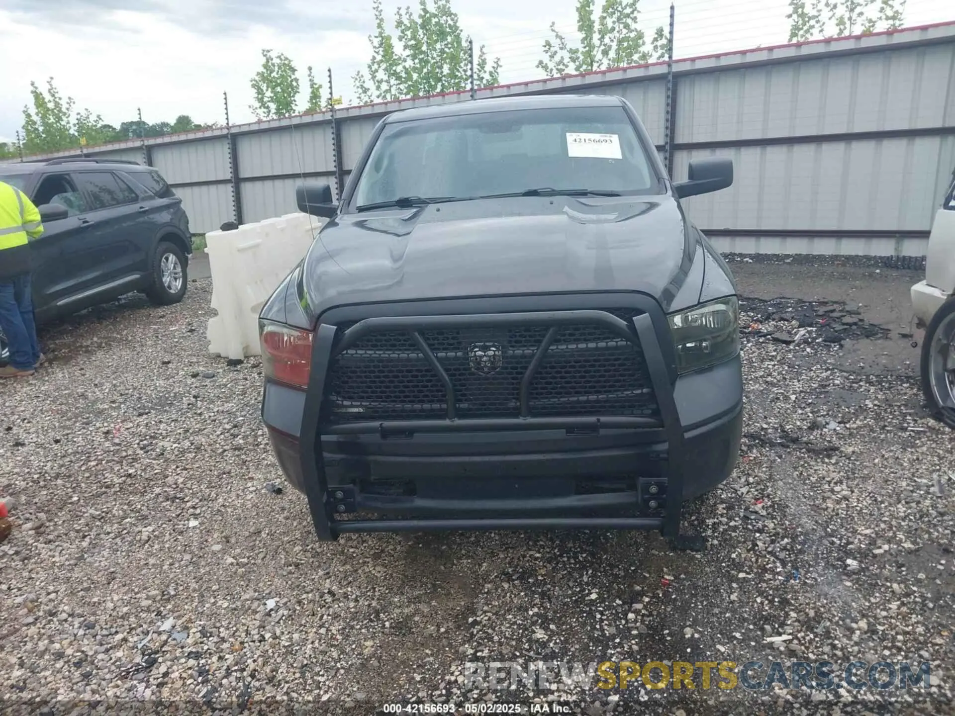 12 Photograph of a damaged car 1C6RR6FG9NS222835 RAM 1500 CLASSIC 2022
