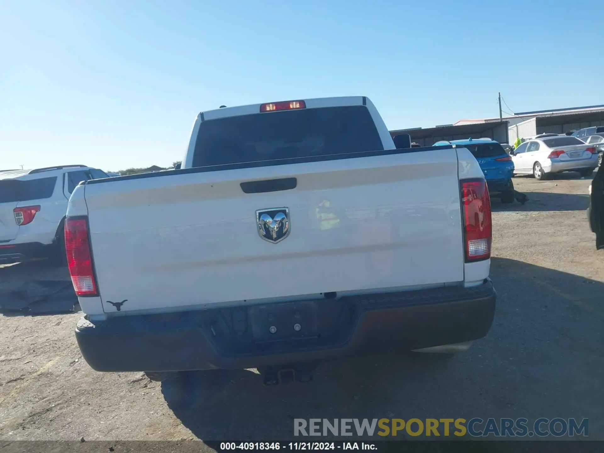 16 Photograph of a damaged car 1C6RR6KG7NS208731 RAM 1500 CLASSIC 2022