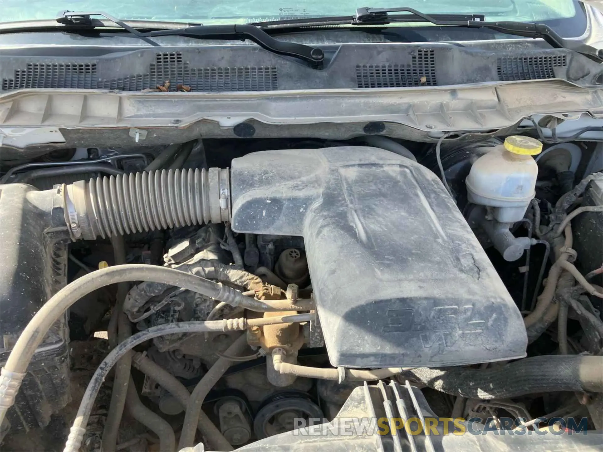 15 Photograph of a damaged car 1C6RR7FG1NS163401 RAM 1500 CLASSIC 2022