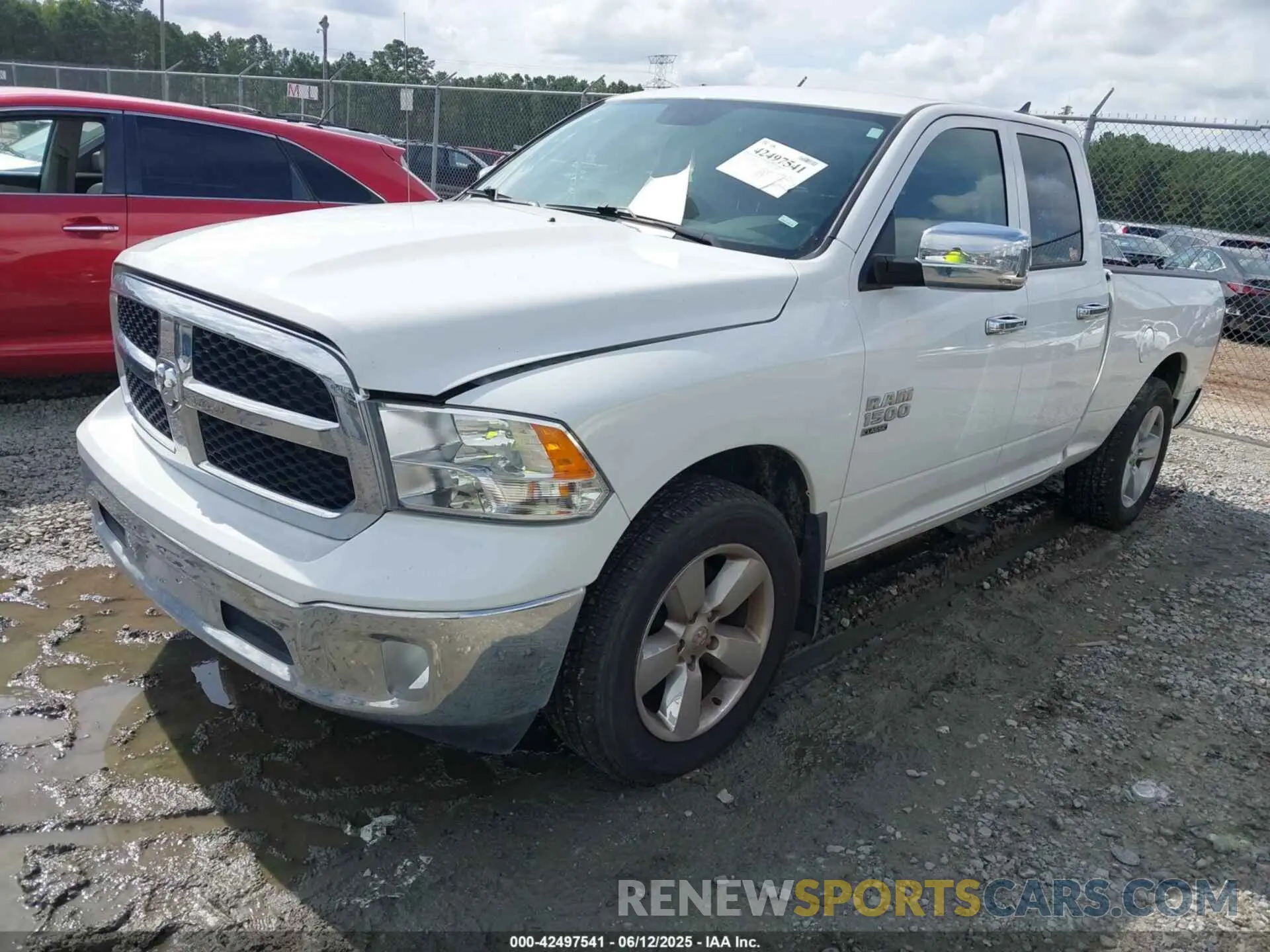 2 Photograph of a damaged car 1C6RR7FG2NS156778 RAM 1500 CLASSIC 2022