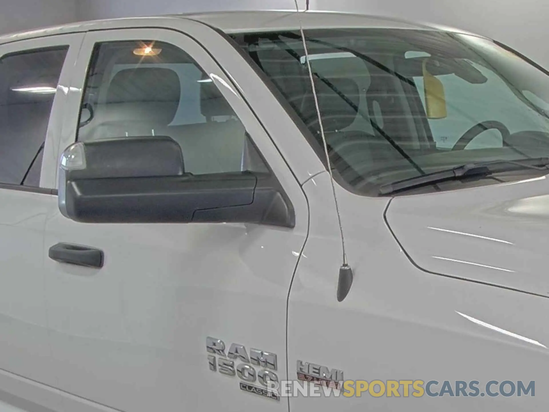 2 Photograph of a damaged car 1C6RR7FT0NS172474 RAM 1500 CLASSIC 2022