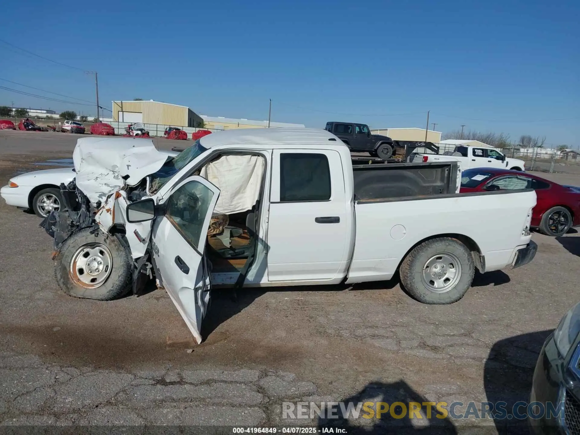 14 Photograph of a damaged car 1C6RR7FT3NS197403 RAM 1500 CLASSIC 2022