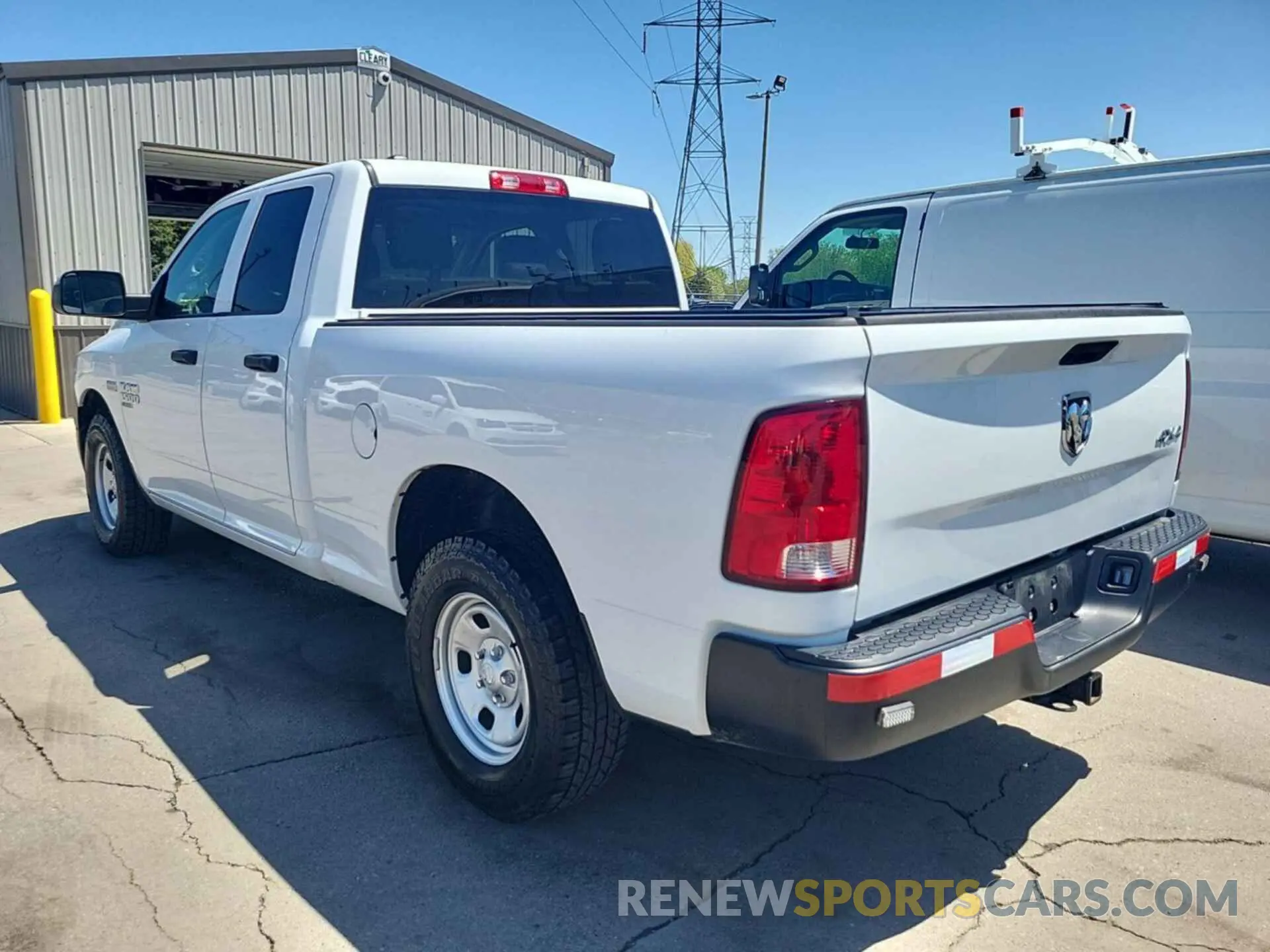 14 Photograph of a damaged car 1C6RR7FT8NS187109 RAM 1500 CLASSIC 2022