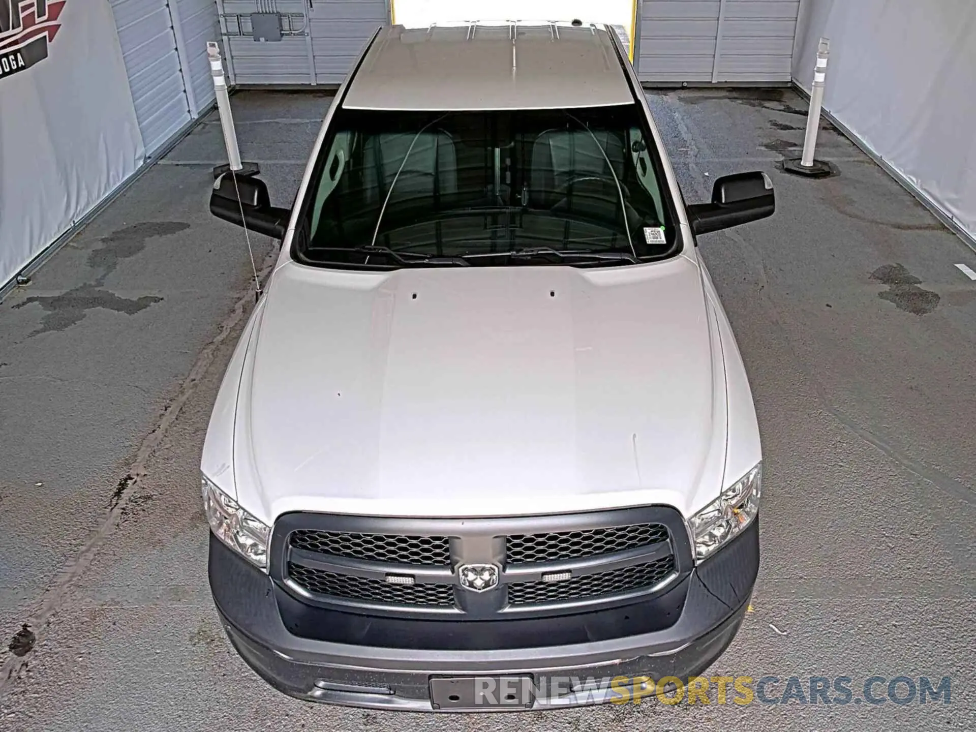 11 Photograph of a damaged car 1C6RR7FT9NS172473 RAM 1500 CLASSIC 2022