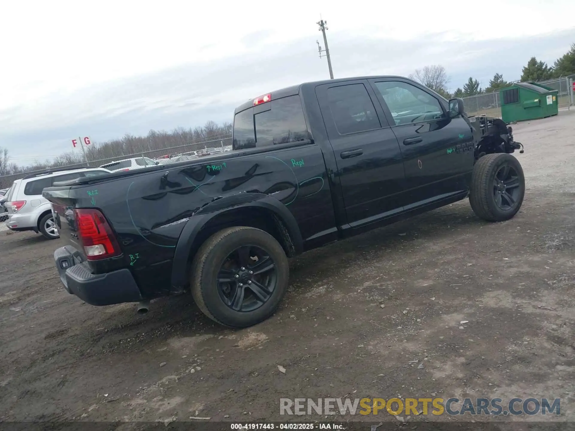 4 Photograph of a damaged car 1C6RR7GG5NS230063 RAM 1500 CLASSIC 2022