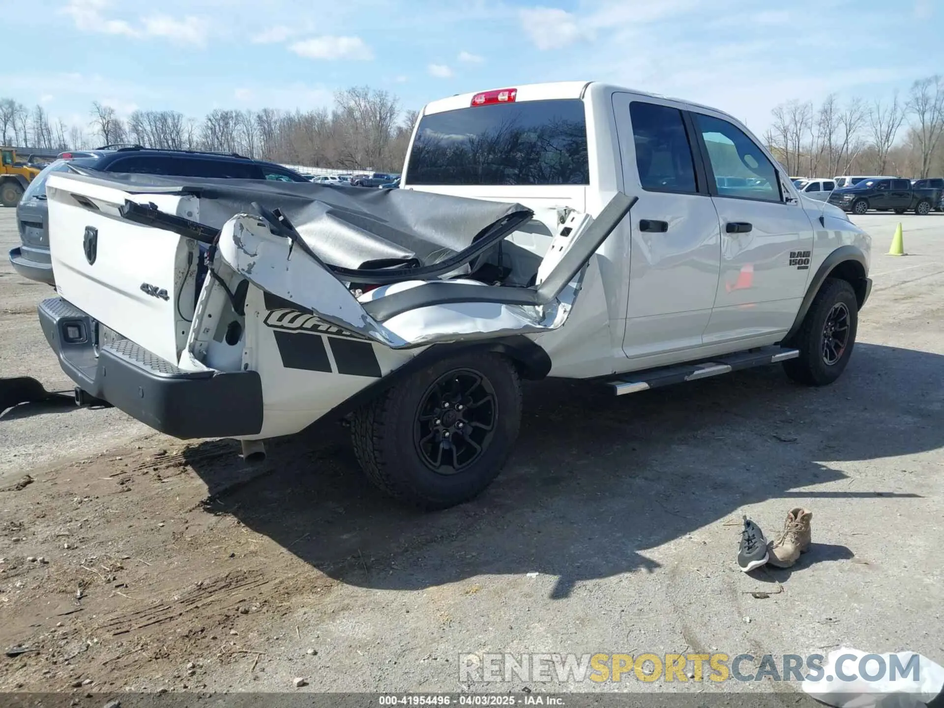 4 Photograph of a damaged car 1C6RR7GG6NS182380 RAM 1500 CLASSIC 2022