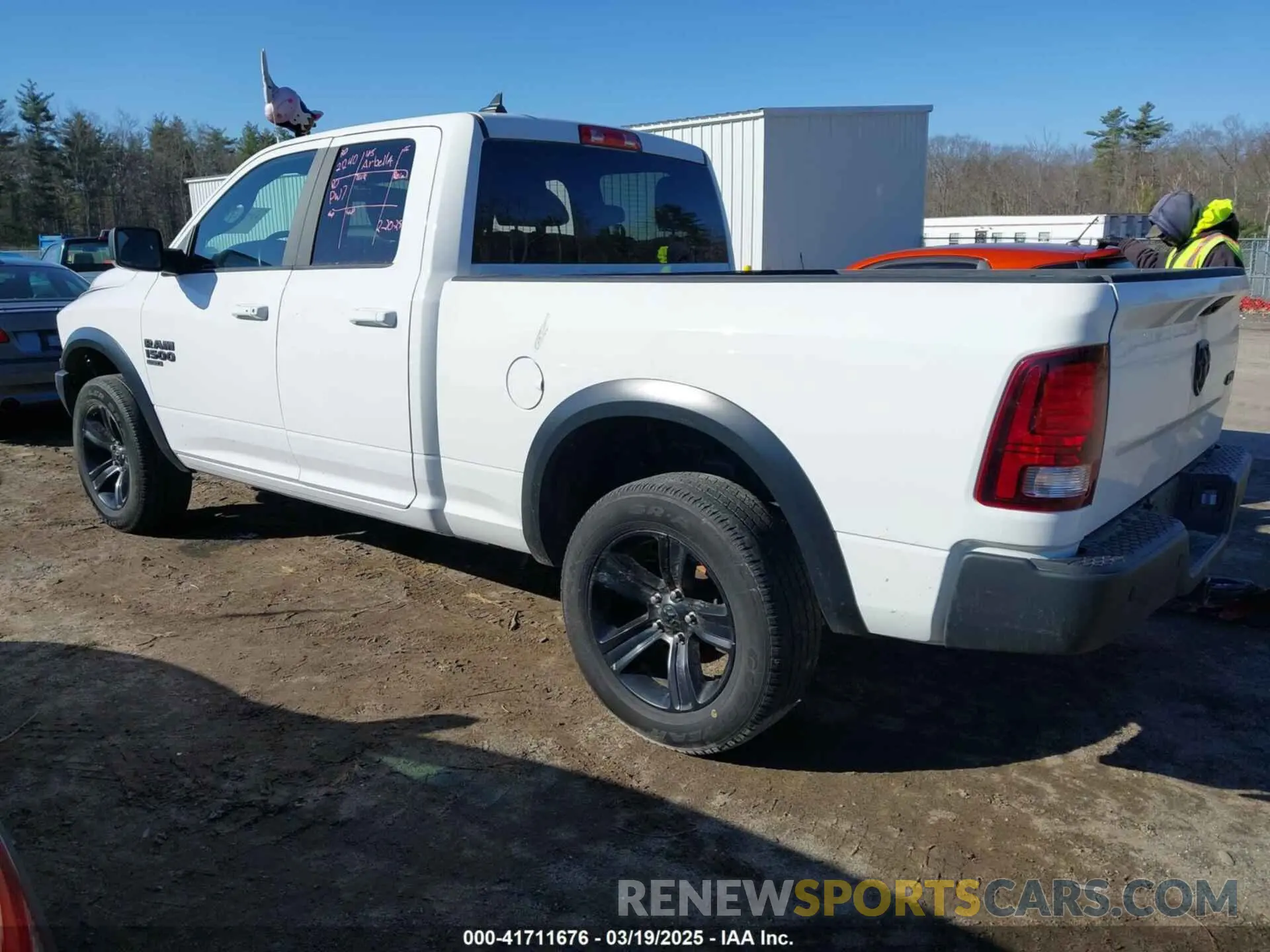 3 Photograph of a damaged car 1C6RR7GG8NS122018 RAM 1500 CLASSIC 2022