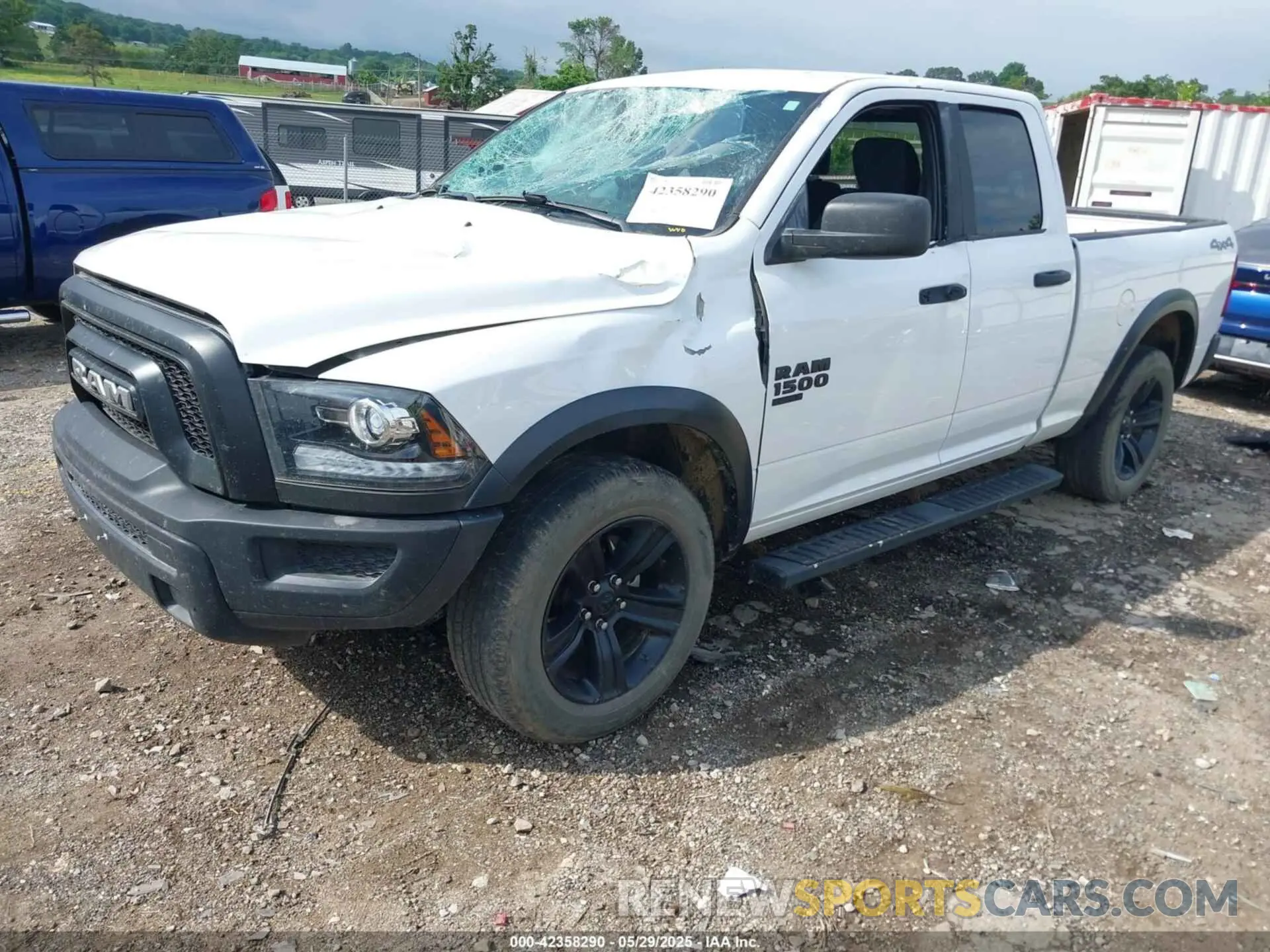 2 Photograph of a damaged car 1C6RR7GGXNS164061 RAM 1500 CLASSIC 2022