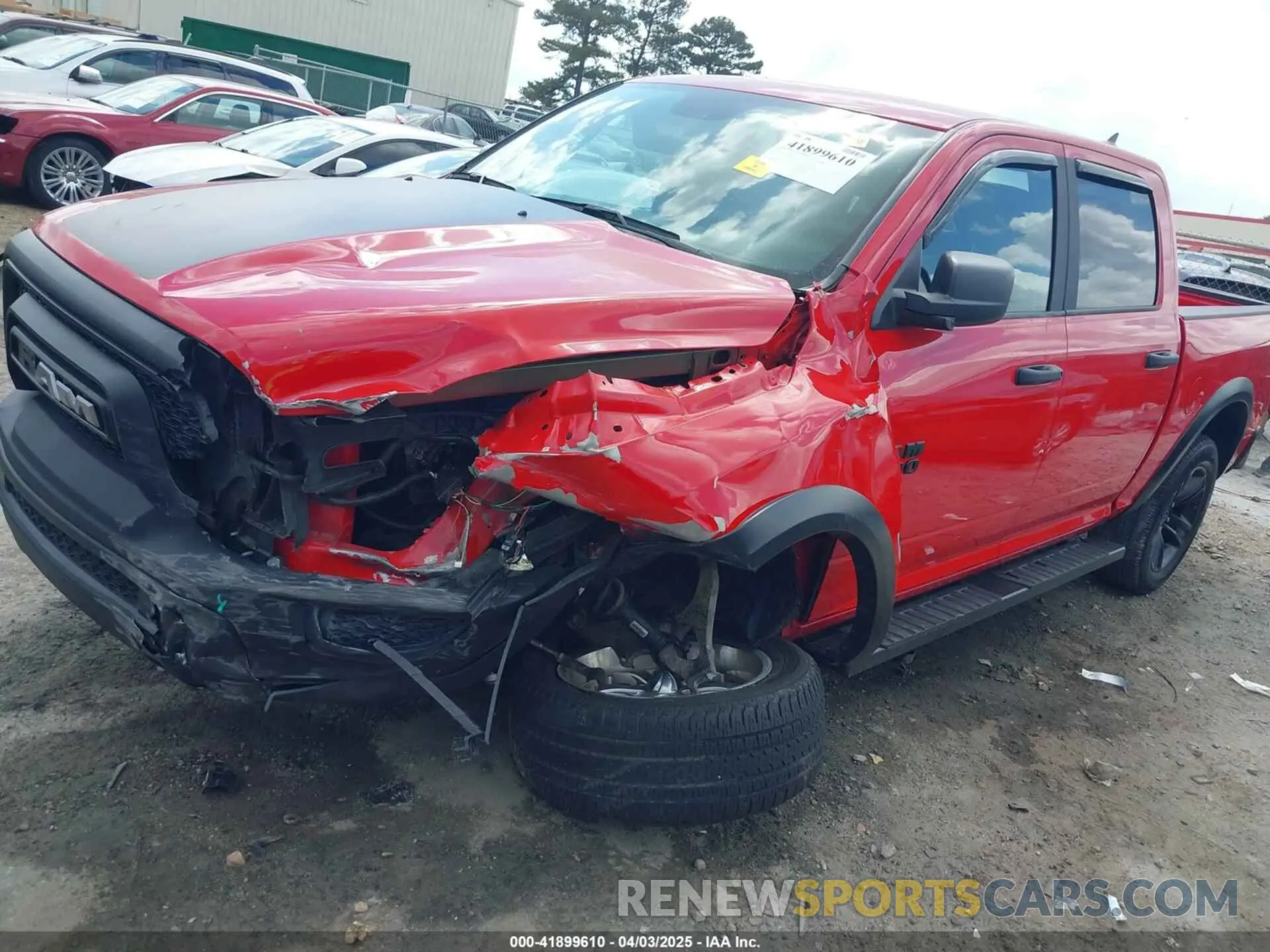 2 Photograph of a damaged car 1C6RR7LG2NS214571 RAM 1500 CLASSIC 2022