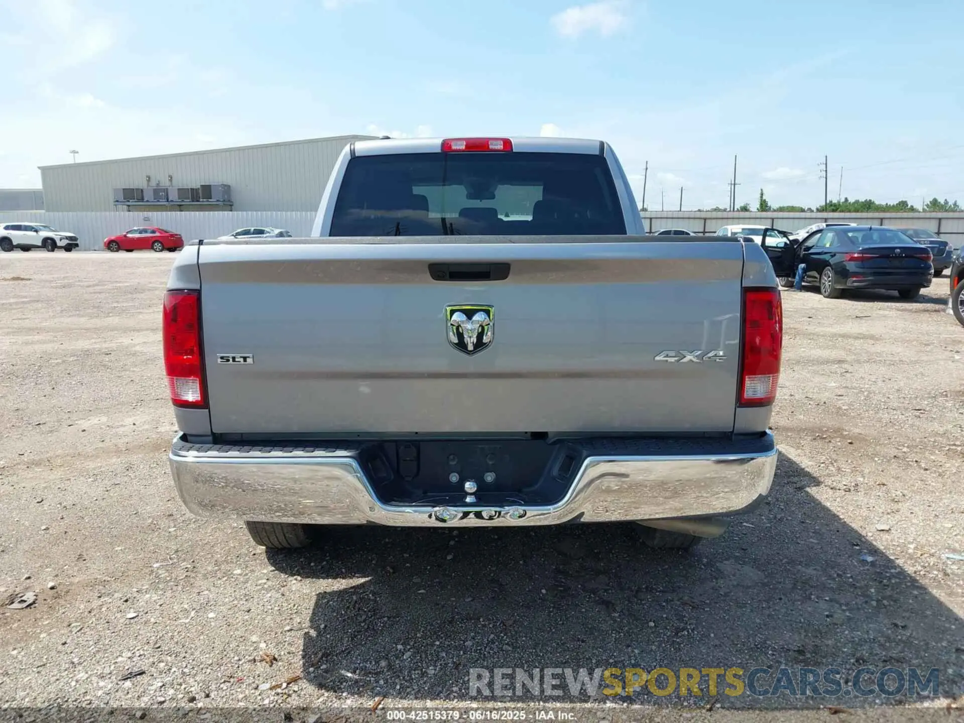 16 Photograph of a damaged car 1C6RR7LG9NS236454 RAM 1500 CLASSIC 2022