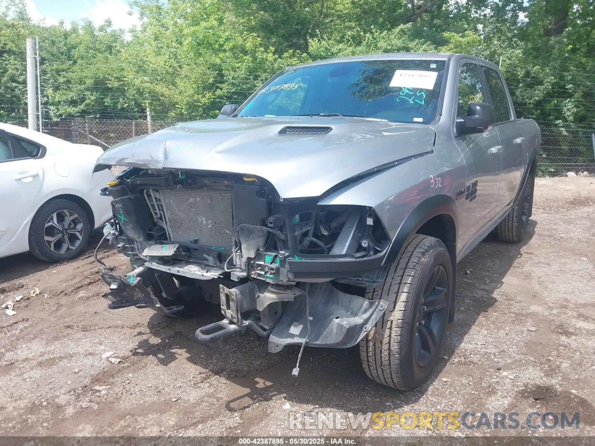 2 Photograph of a damaged car 1C6RR7LT0NS120637 RAM 1500 CLASSIC 2022