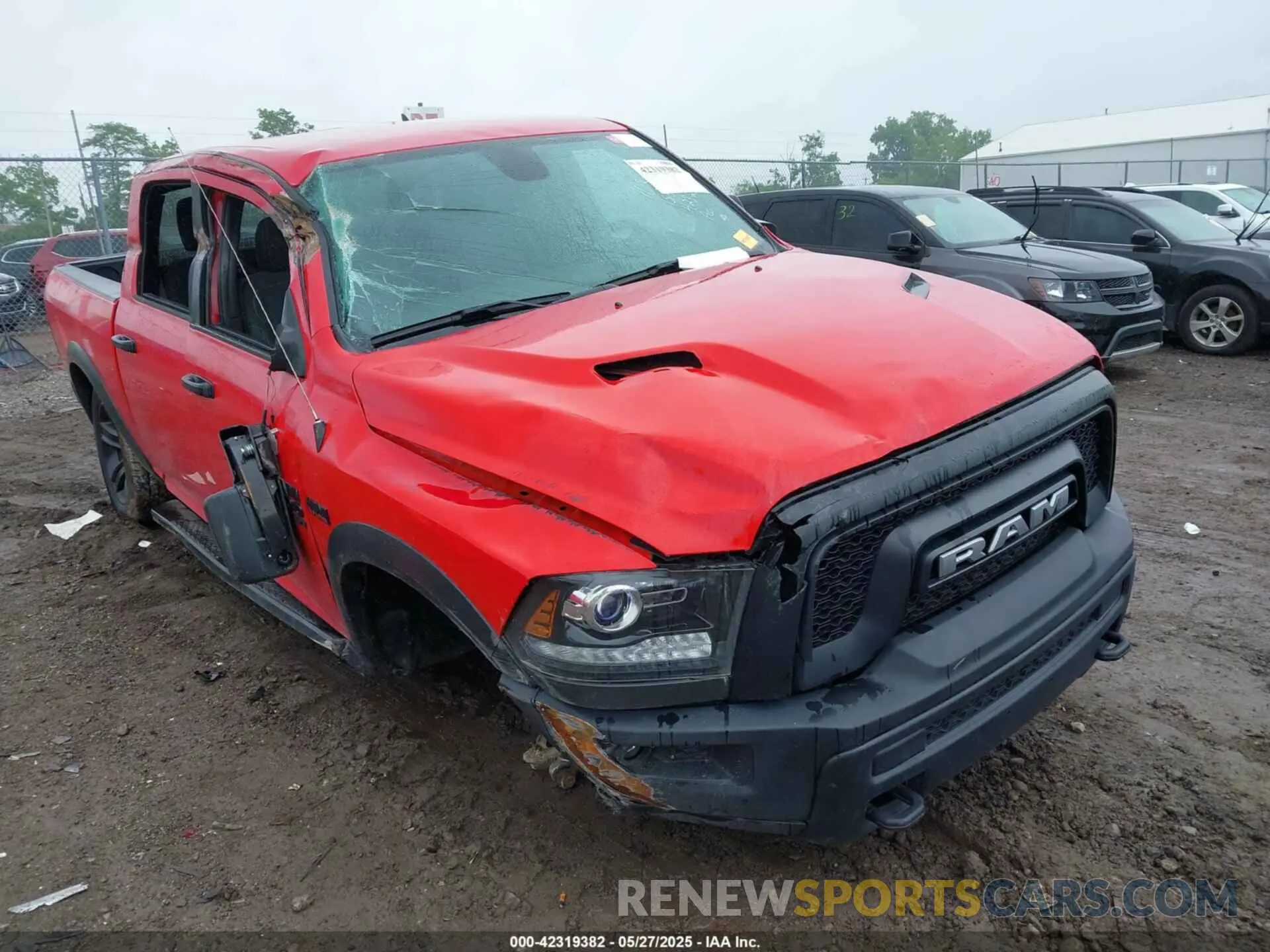 1 Photograph of a damaged car 1C6RR7LT4NS155505 RAM 1500 CLASSIC 2022