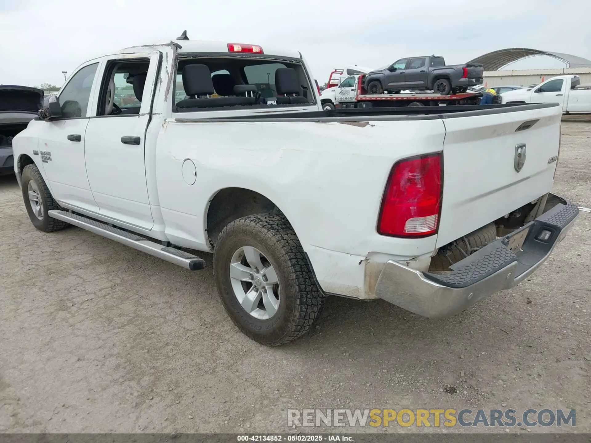 3 Photograph of a damaged car 1C6RR7ST6NS153840 RAM 1500 CLASSIC 2022