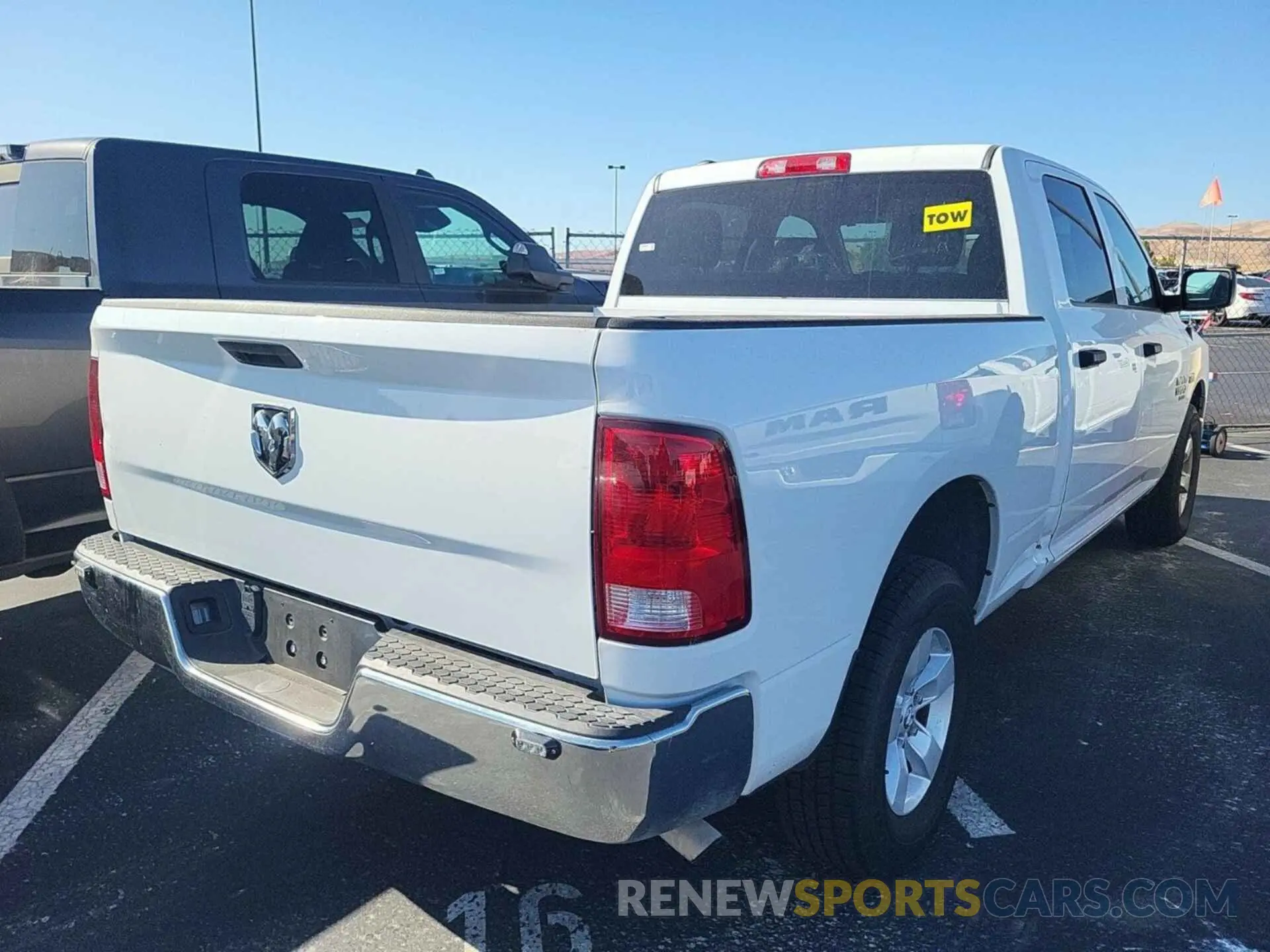 12 Photograph of a damaged car 1C6RR7TT1NS172519 RAM 1500 CLASSIC 2022