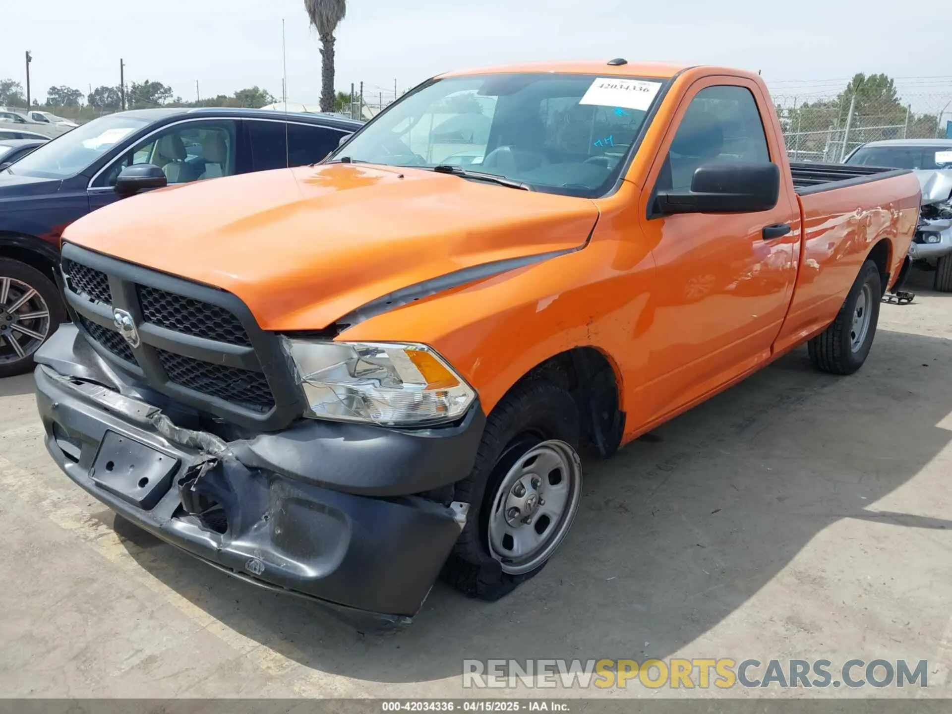 2 Photograph of a damaged car 3C6JR6DG9NG172204 RAM 1500 CLASSIC 2022